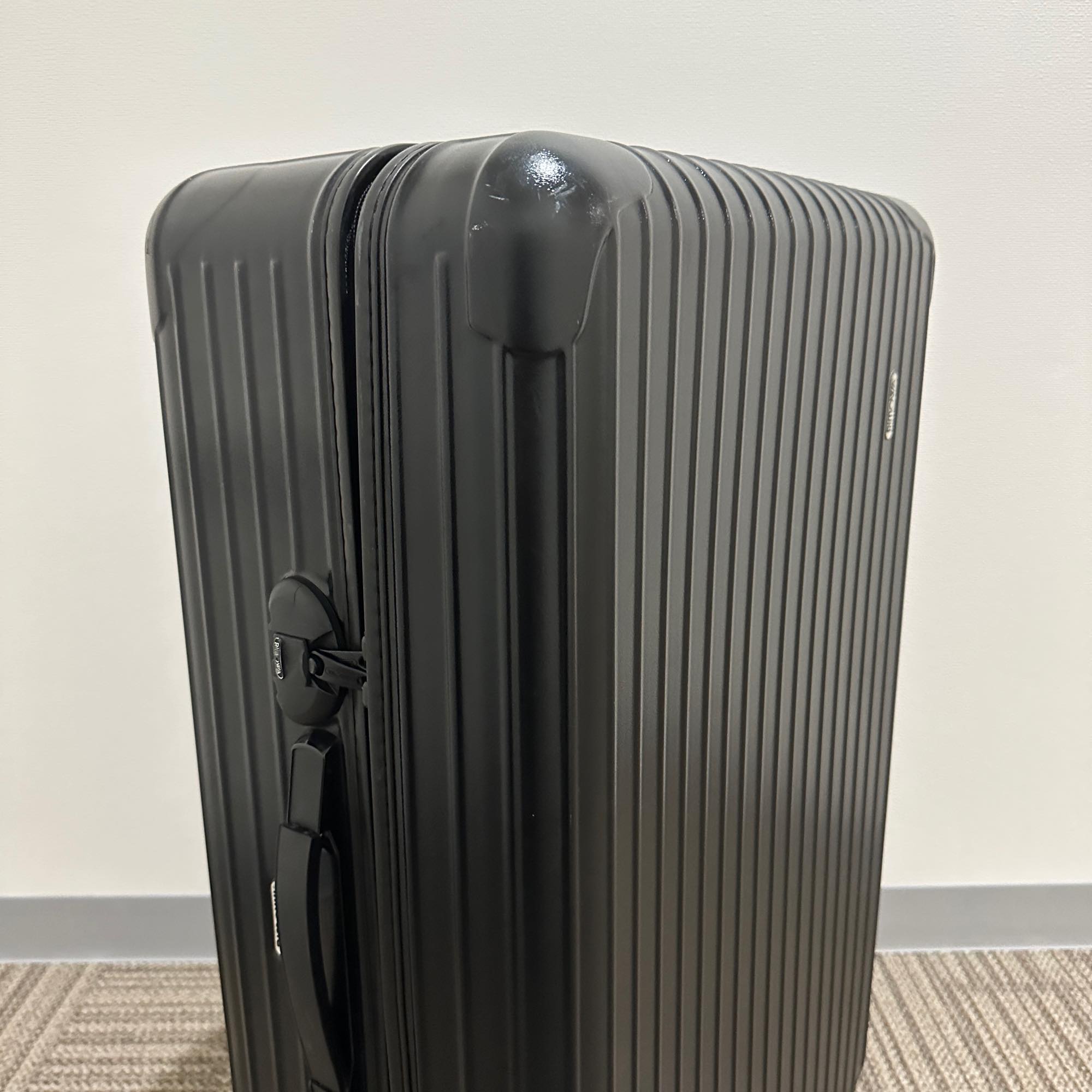 リモワ　サルサ　851.70-2　87リットル　中古商品　2輪