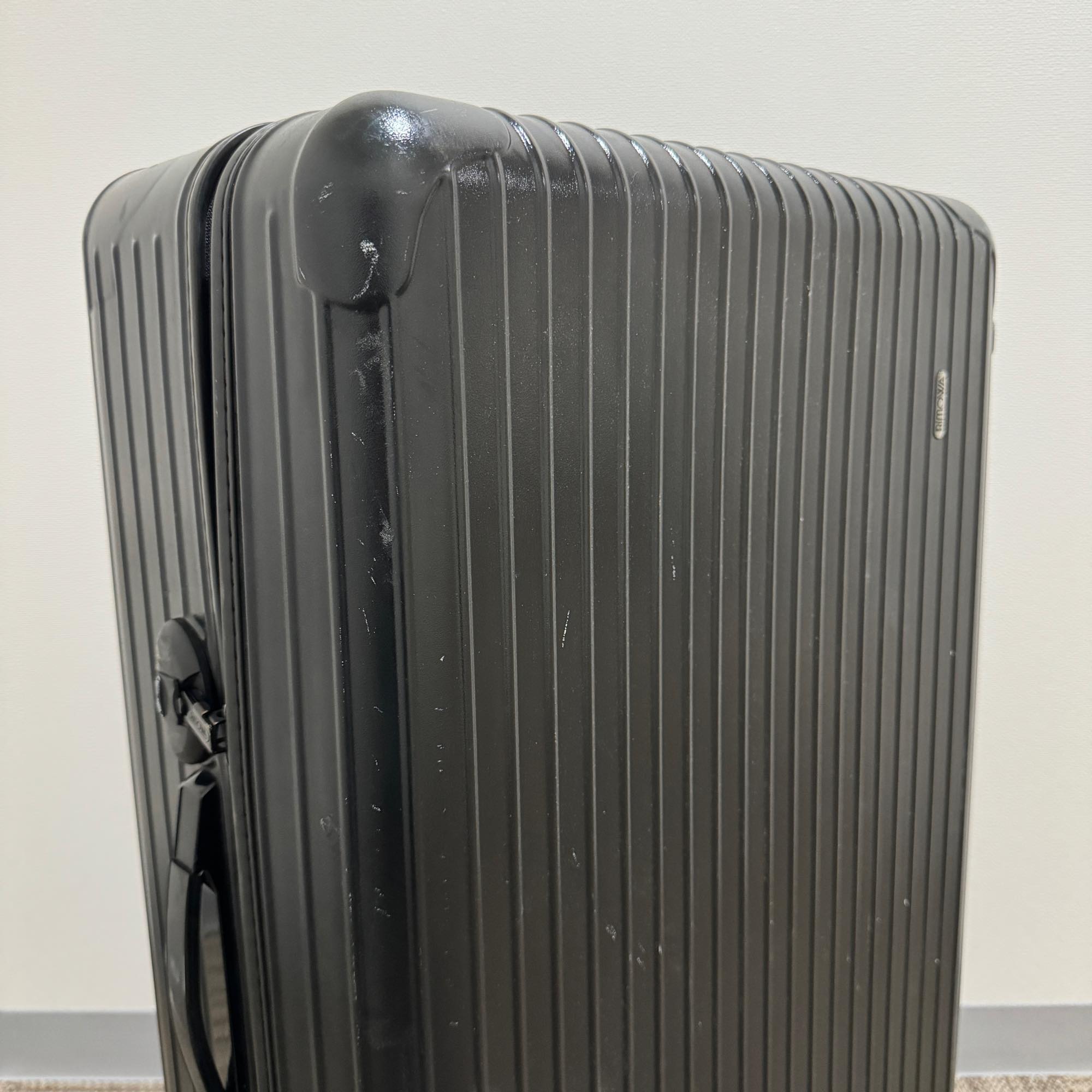 リモワ　サルサ　851.77-2　104リットル　中古商品　2輪