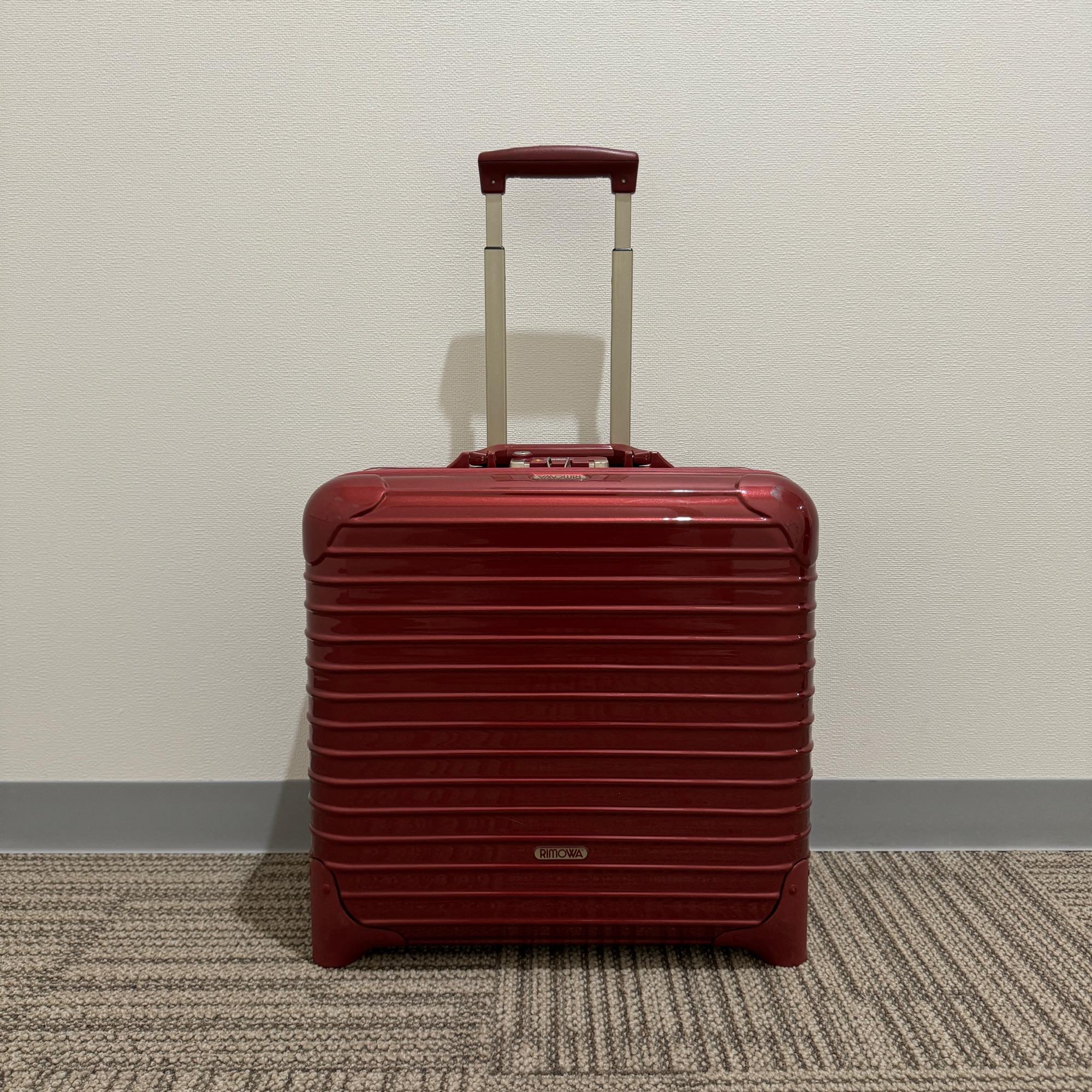 リモワ　サルサデラックス　U853.40-2　中古美品　25リットル　2輪