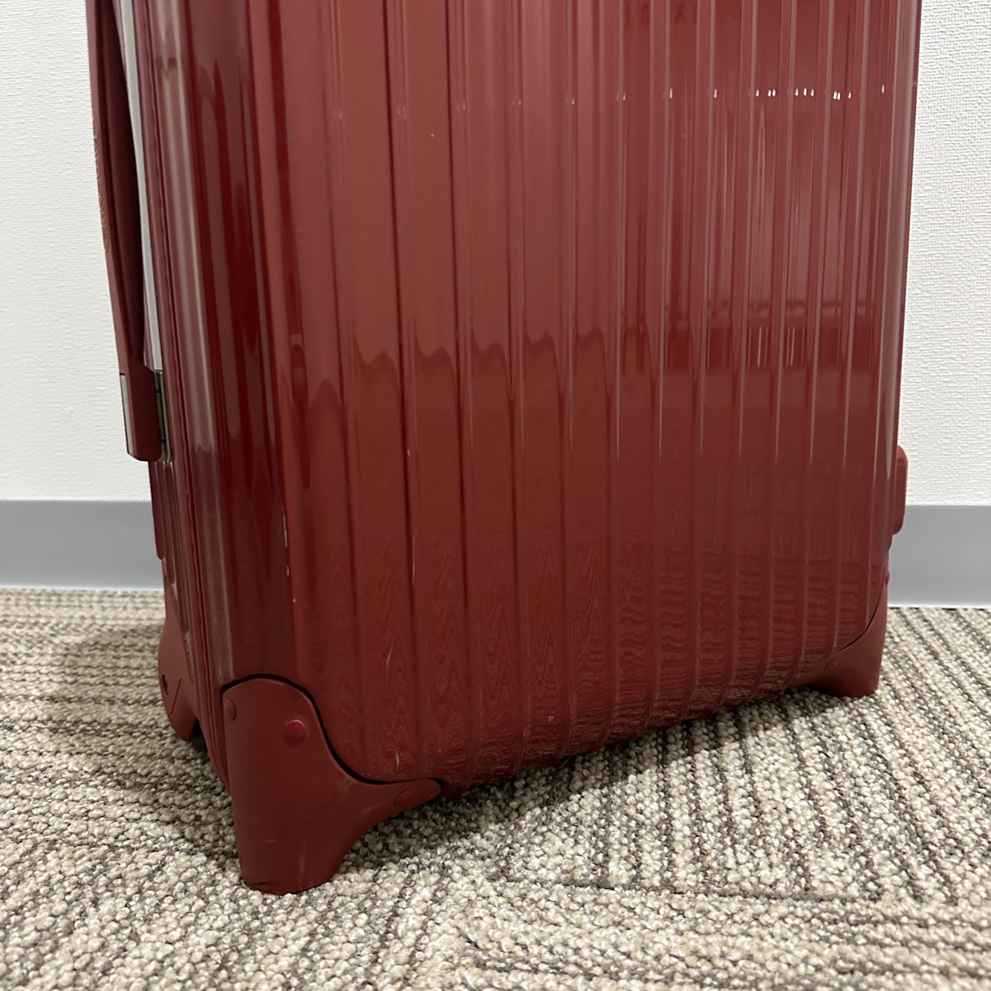 リモワ　サルサデラックス　853.52-2　35リットル　中古美品　2輪