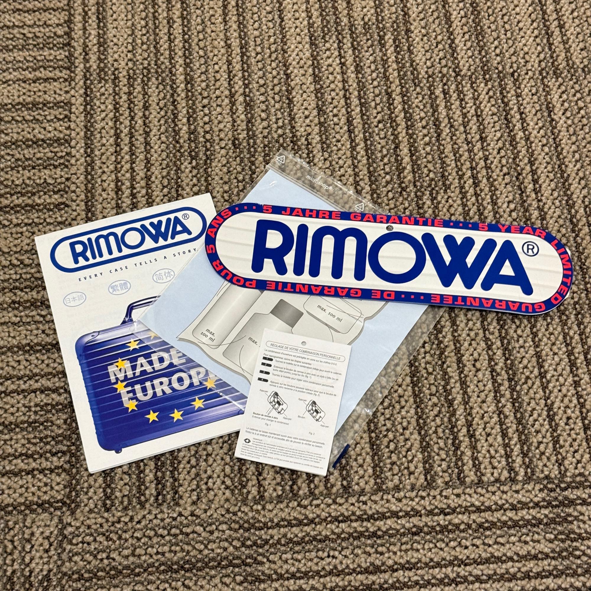 リモワ　ボレロ　中古美品　861.52-2　37リットル　2輪