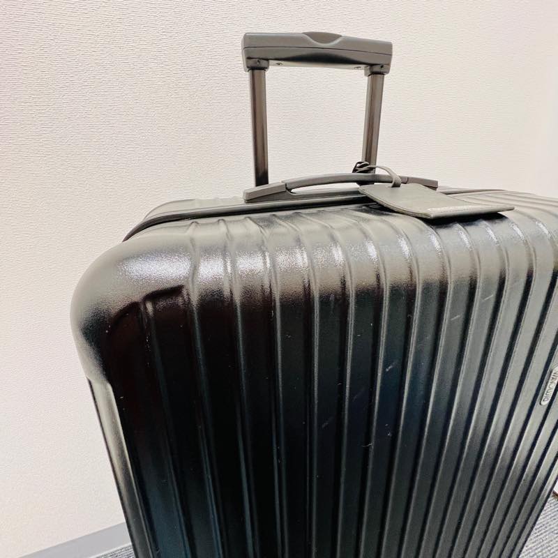 リモワ　サルサ　中古商品　871.70-2　82リットル　4輪