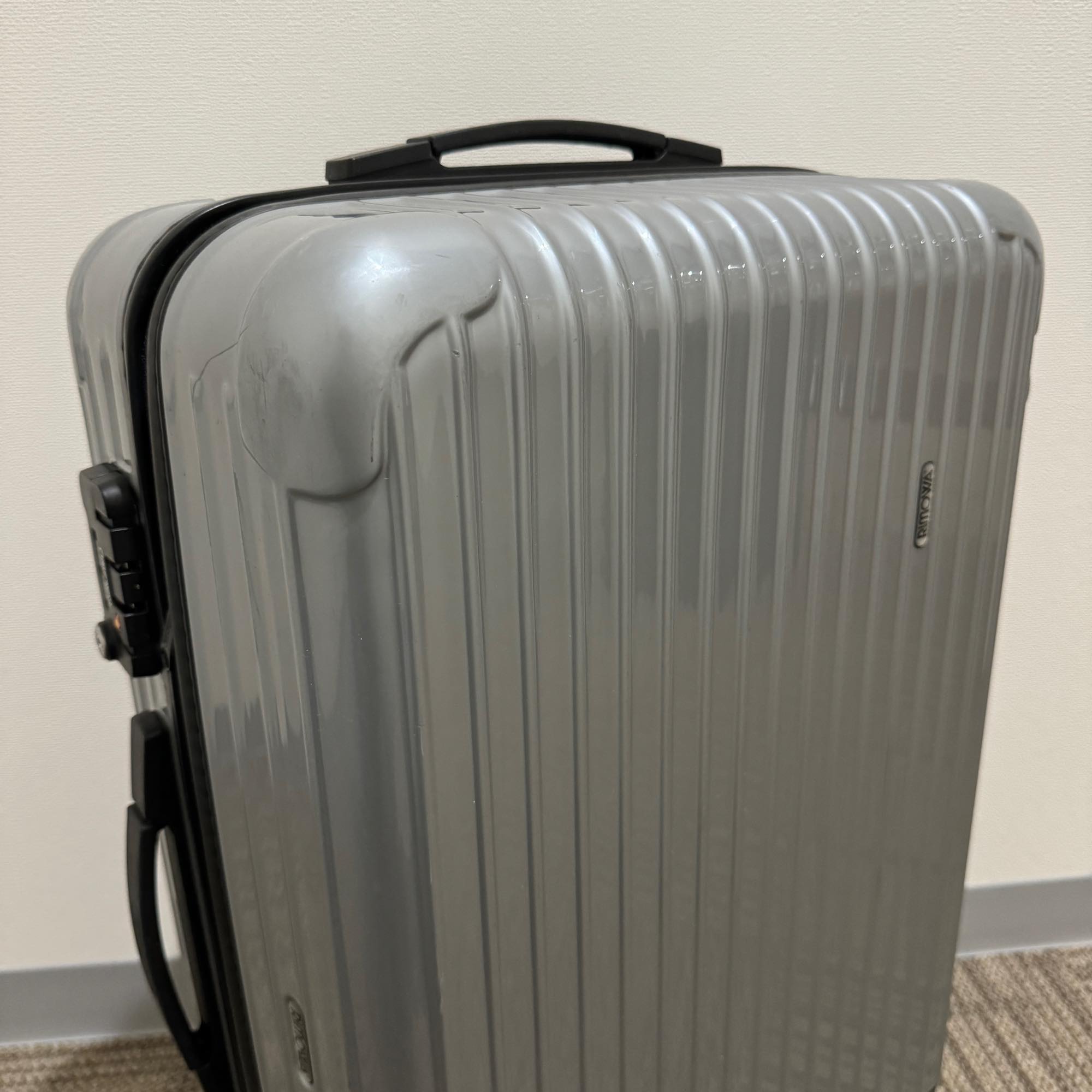 リモワ　サルサ　中古美品　876.63-2　63リットル　4輪