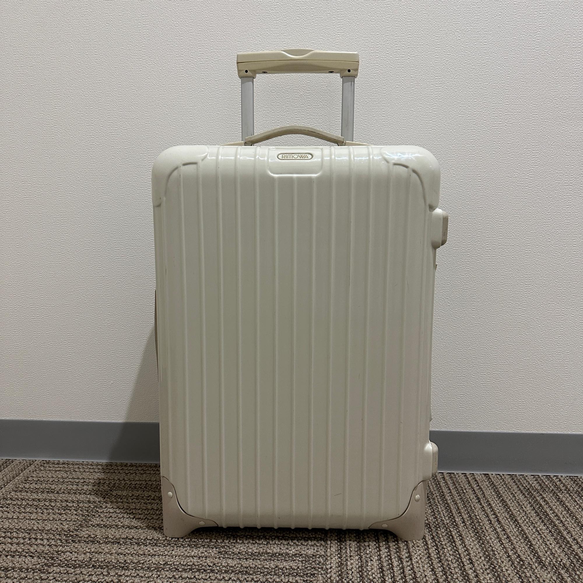 リモワ　ユナイテッドアローズ限定　サルサ　895.46-2　中古商品　32リットル　2輪