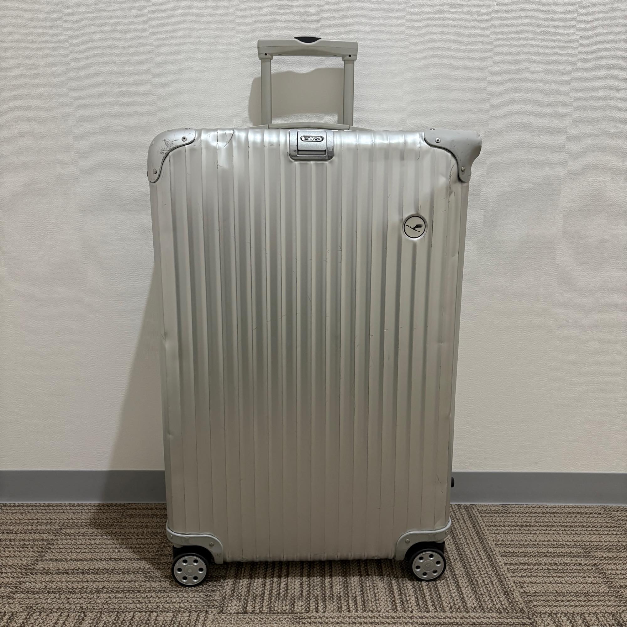 ルフトハンザ　リモワ　アルミニウム　U921.73-2　85リットル　中古商品　4輪