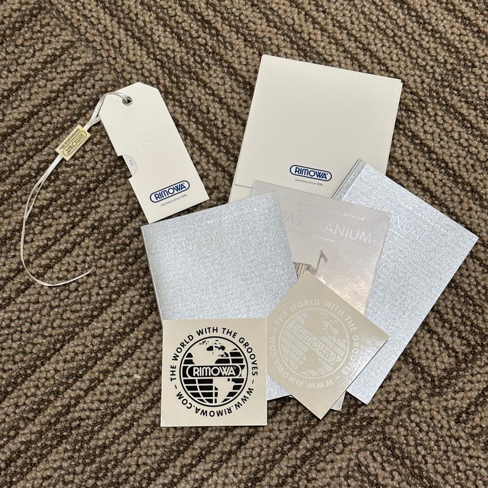 リモワ　トパーズ チタニウム　中古美品　924.63.03.4-2　64リットル　4輪