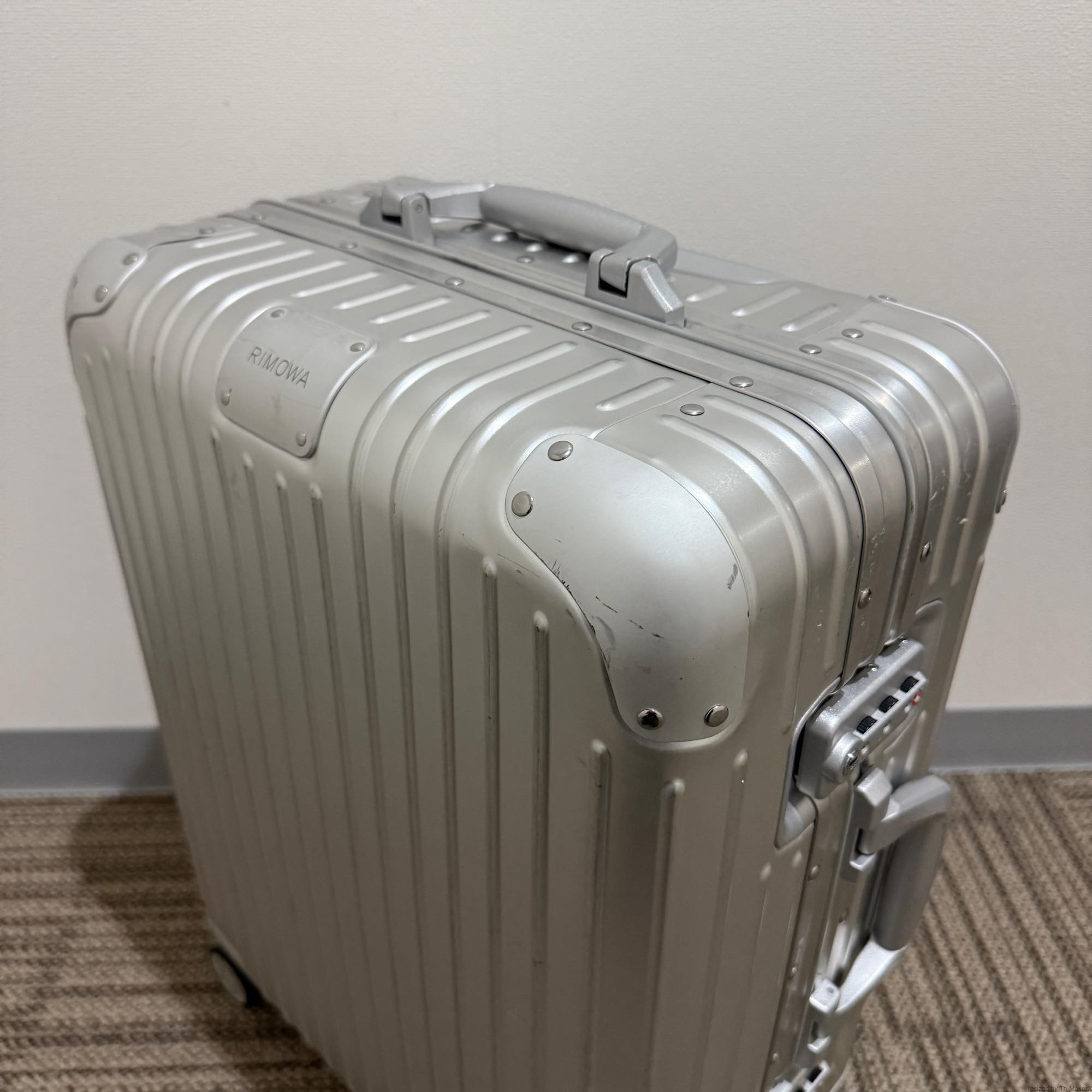 リモワ　オリジナル 925.56-2　キャビンプラス　中古美品　45リットル　4輪