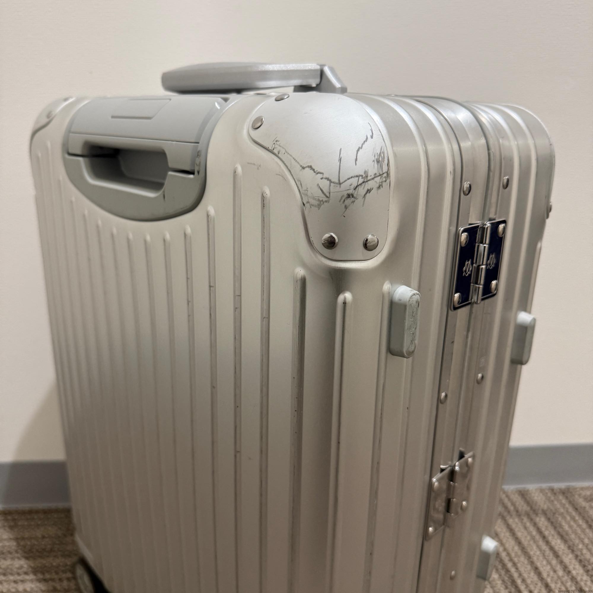 リモワ　オリジナル 925.56-2　キャビンプラス　中古美品　45リットル　4輪