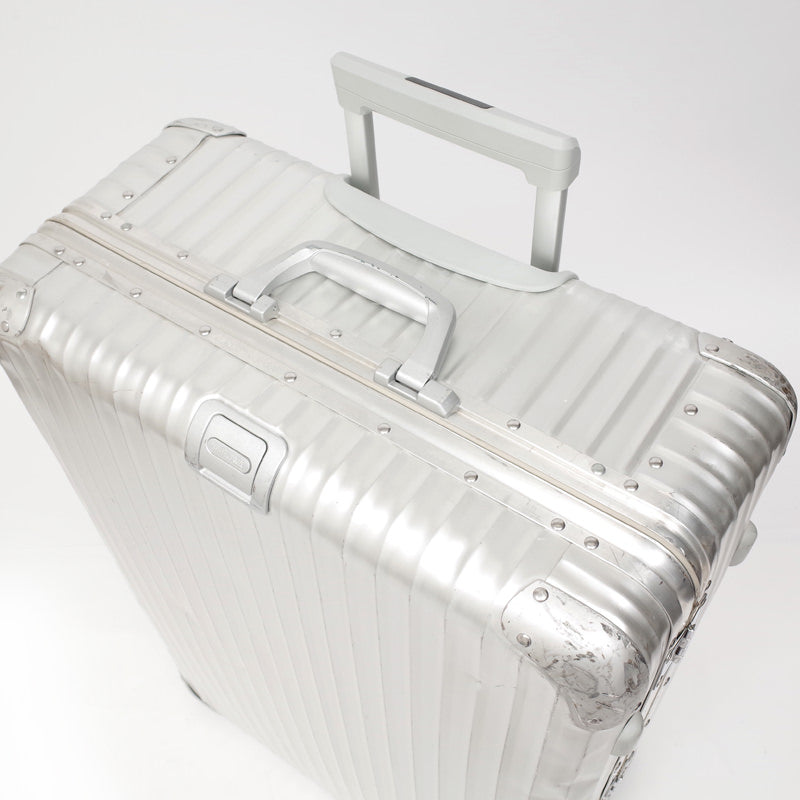 リモワ　トパーズ　中古商品　930.77-2　104リットル　2輪