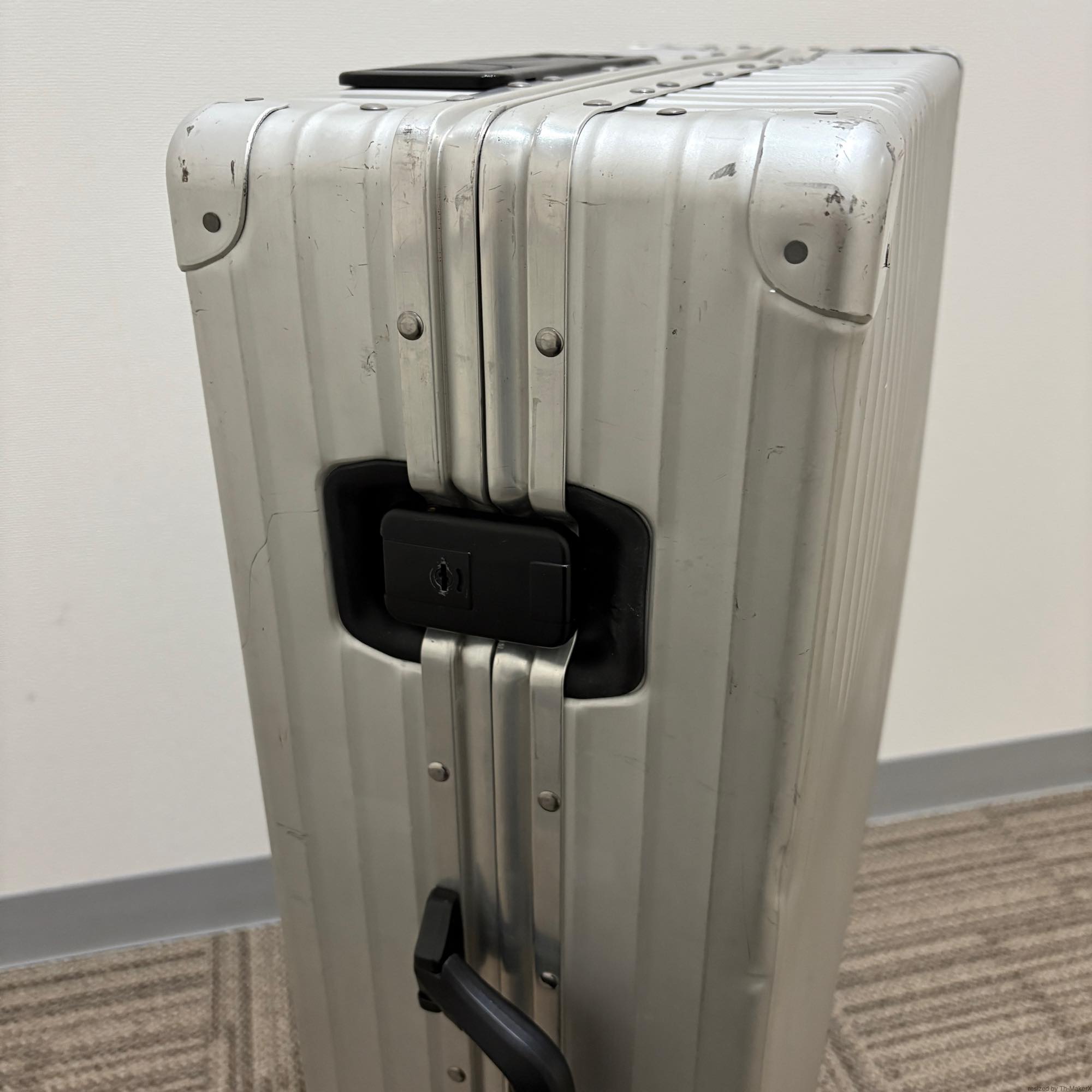 リモワ　ジュラルミン　中古商品　U957.70-2　2輪