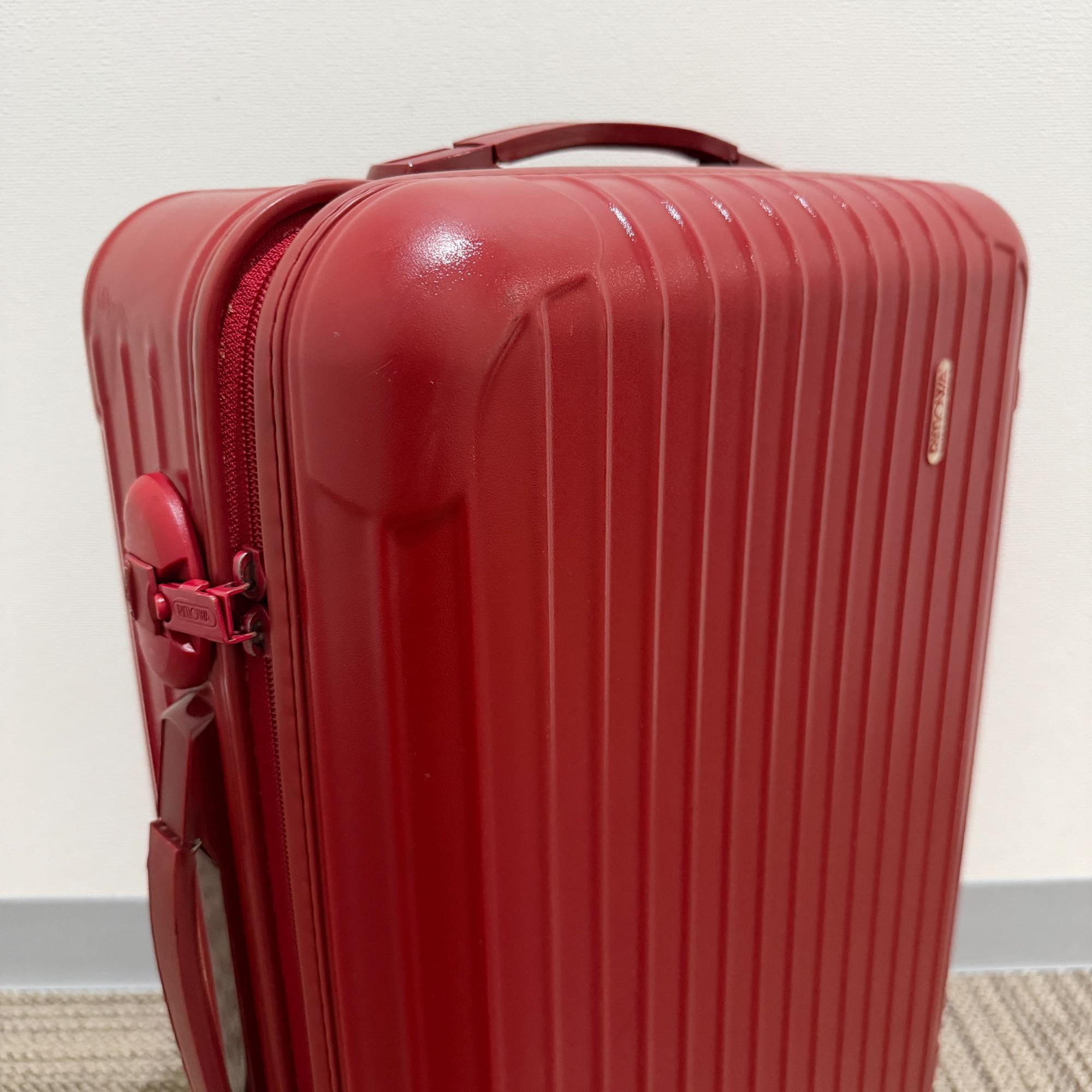 リモワ　エッセンシャル(サルサ)　855.52-20　35リットル　中古商品　2輪