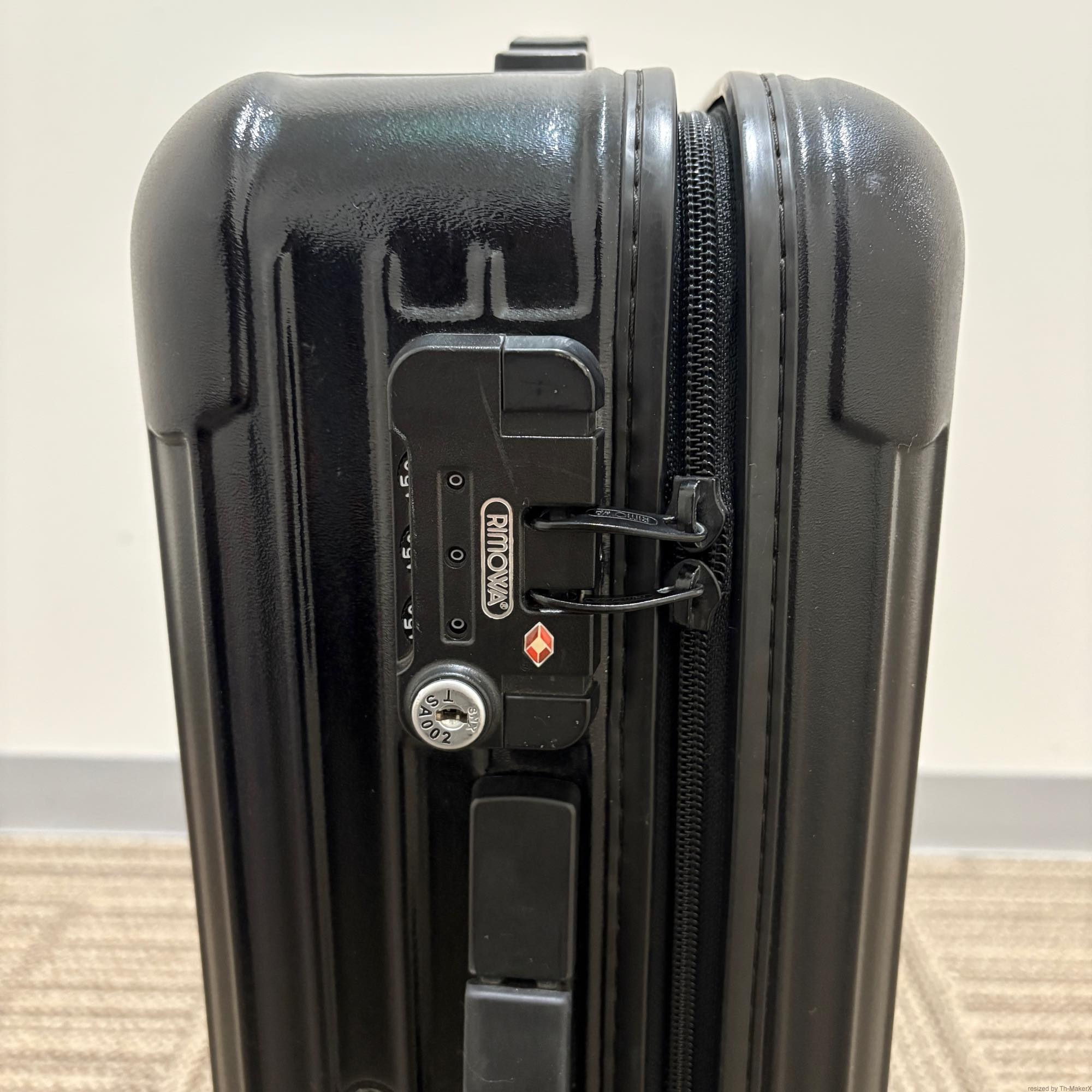 リモワ　サルサ　851.52-25　32リットル　中古美品　2輪