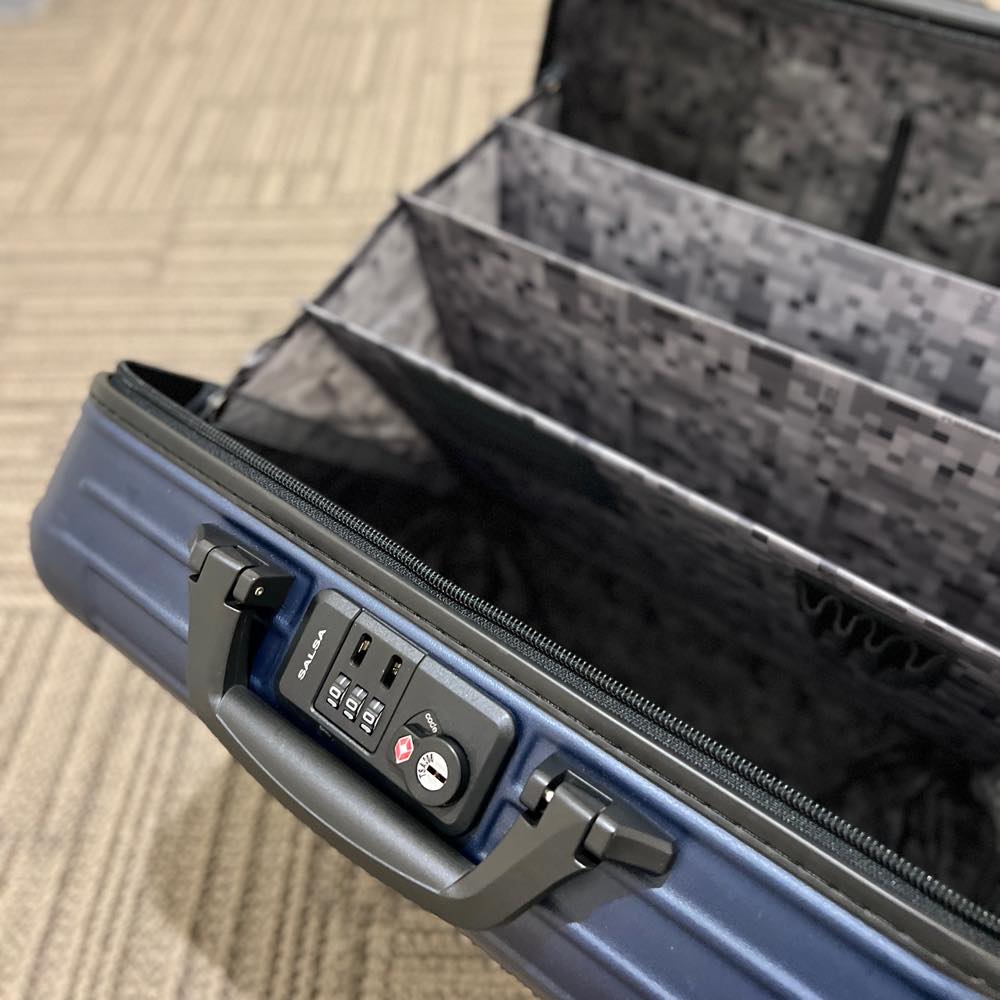 リモワ　サルサ　810.40-3　27リットル　中古美品　4輪