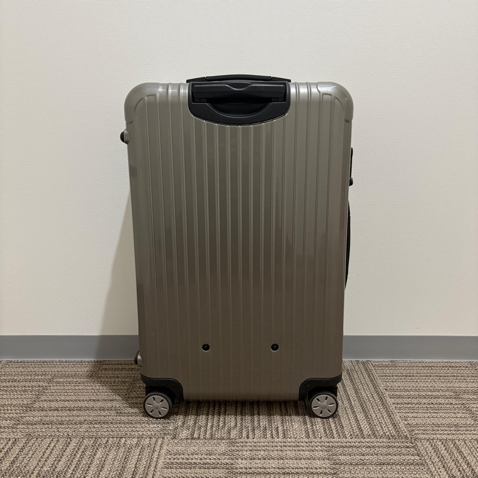 リモワ　サルサ　869.70-3　82リットル　中古美品　4輪