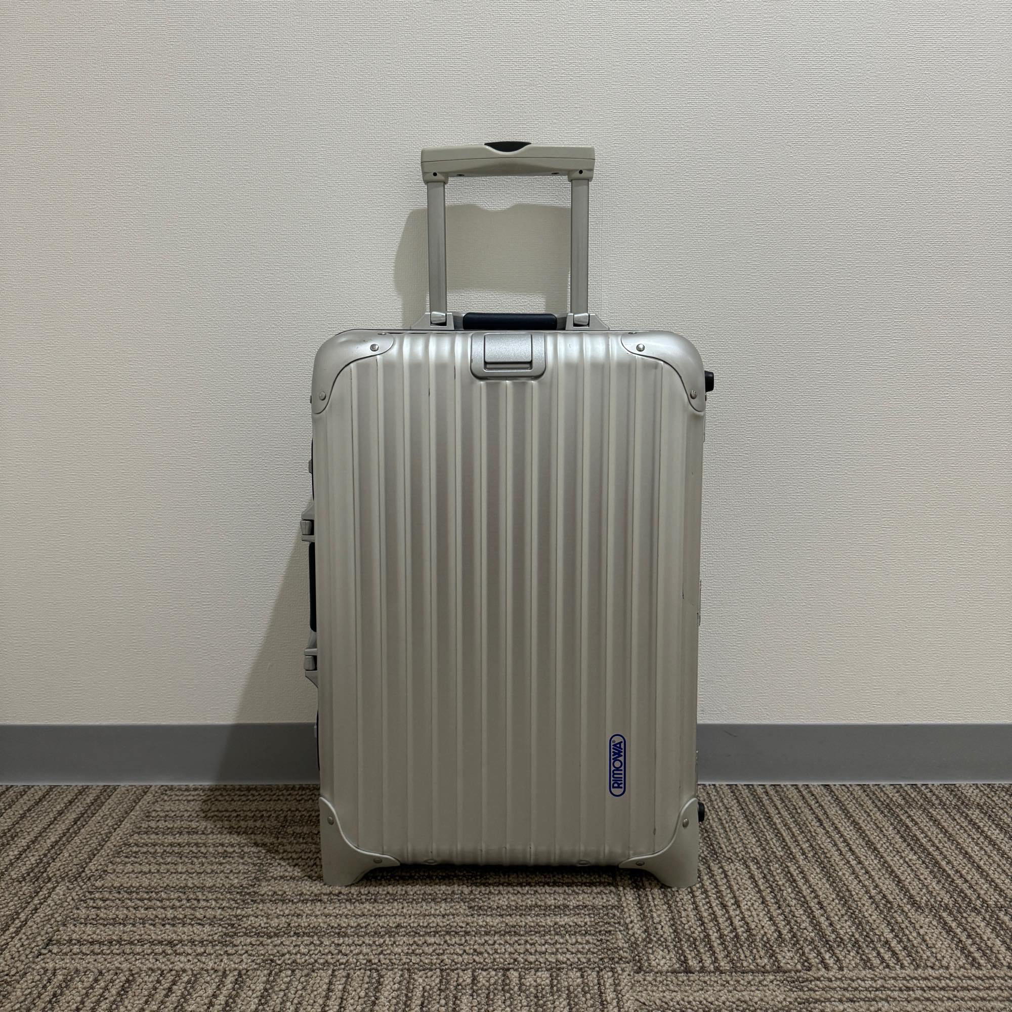 リモワ　シルバーインテグラル　925.52-3　35リットル　中古美品　2輪