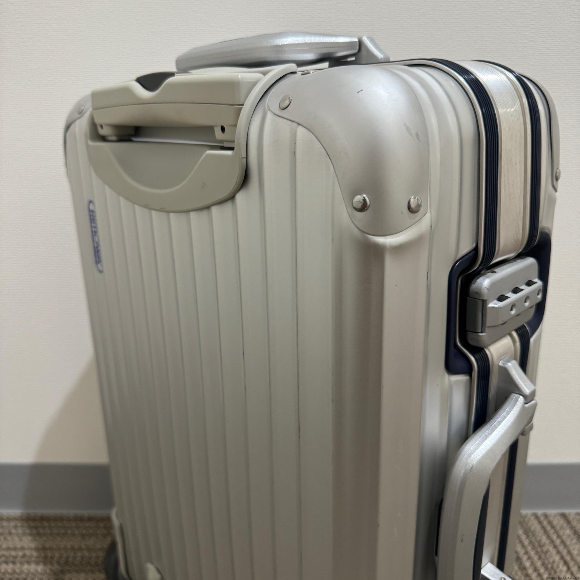 リモワ　シルバーインテグラル　925.52-3　35リットル　中古美品　2輪