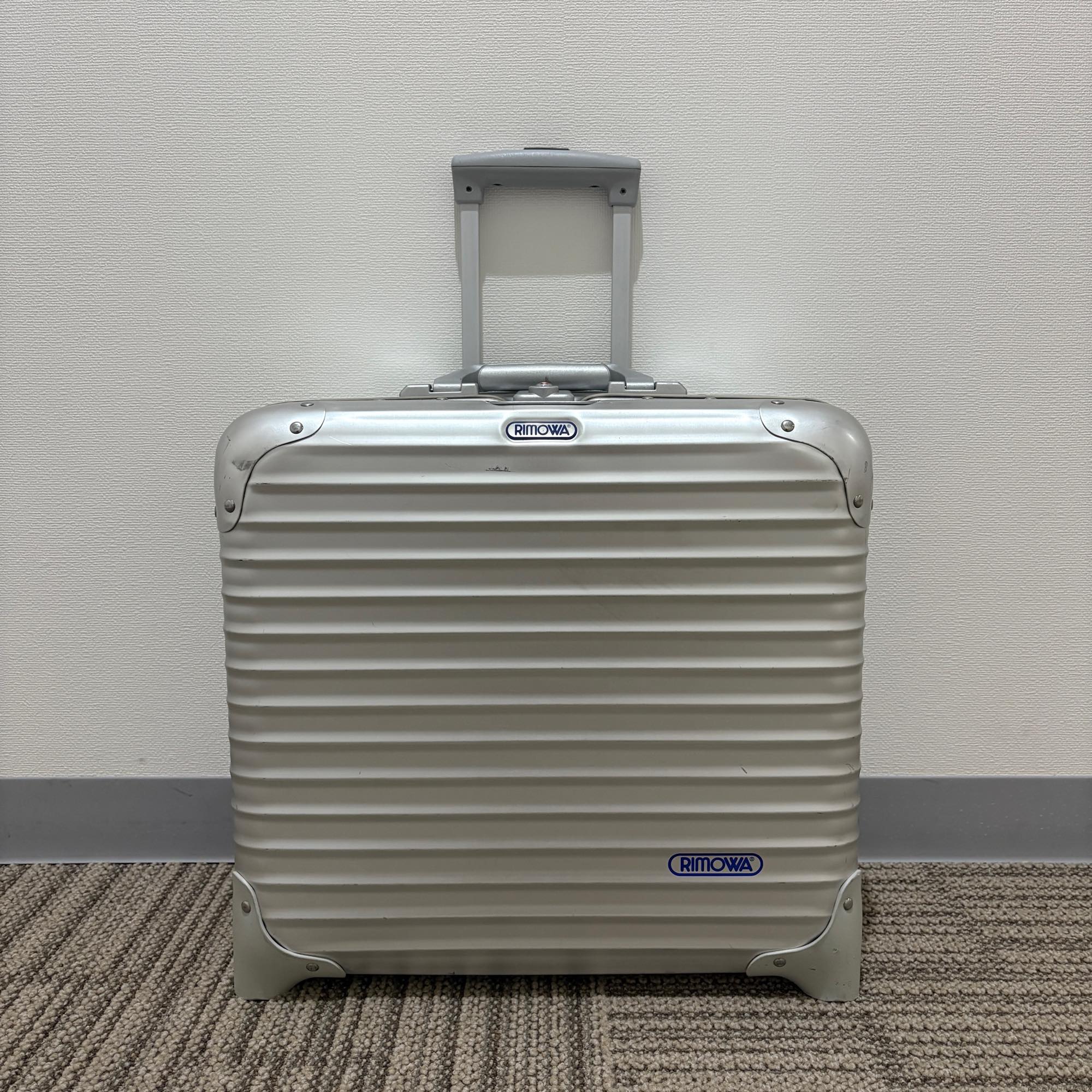 リモワ　トパーズ(オリジナル)　中古商品　U928.40-3　23リットル　2輪