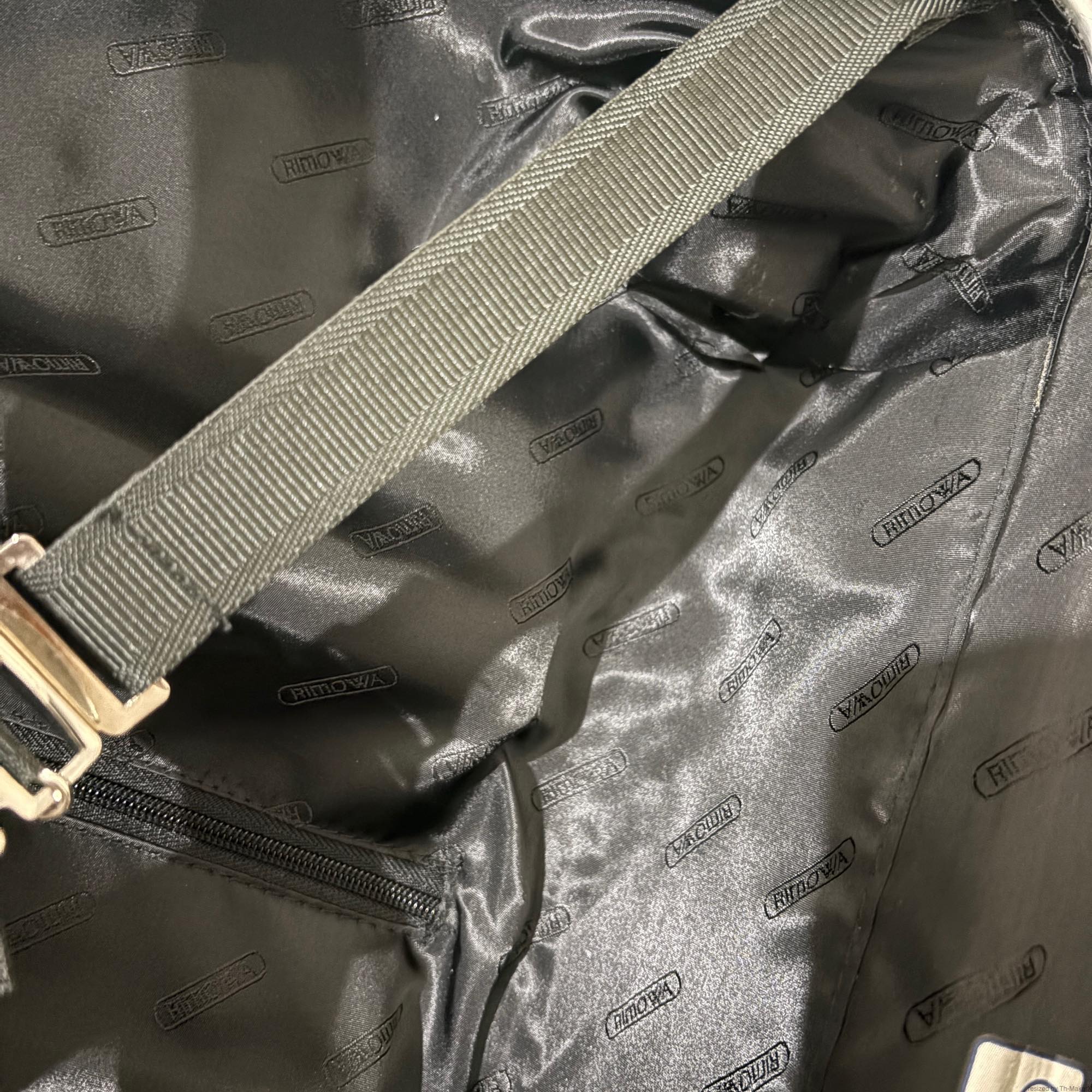 リモワ　トパーズ(オリジナル)　中古商品　U928.40-3　23リットル　2輪