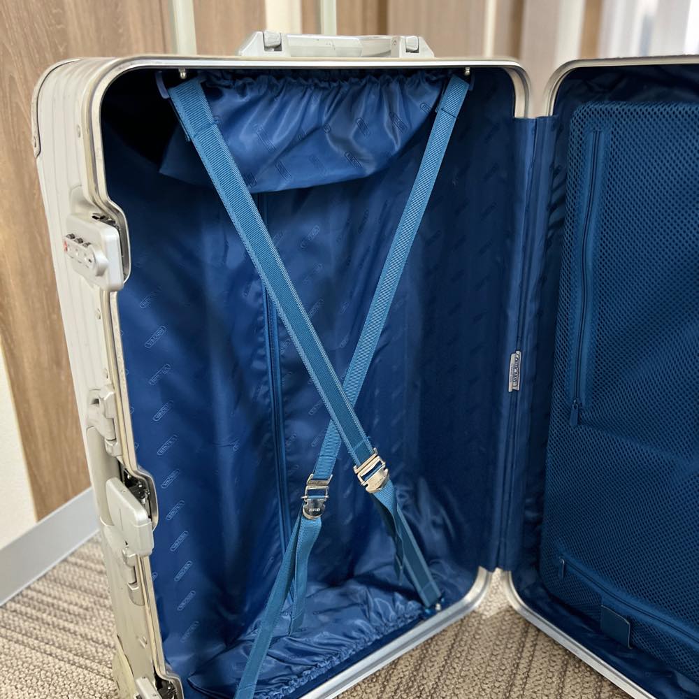 リモワ　トパーズ　中古商品　U930.63-3　63リットル　2輪