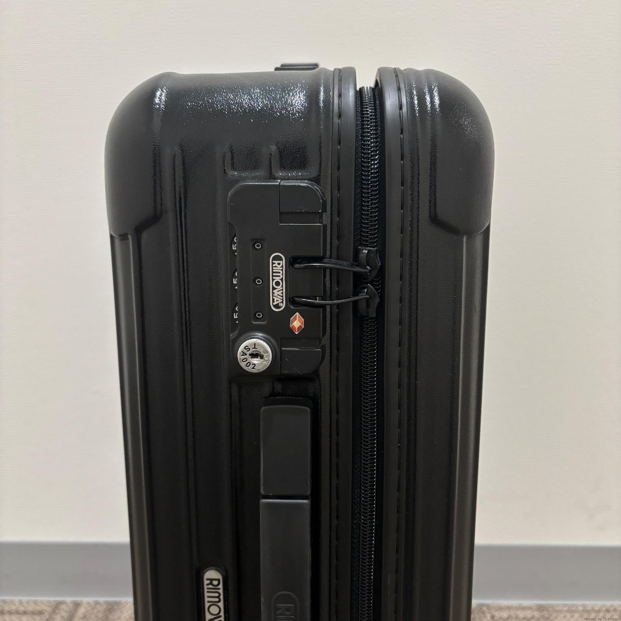 リモワ エッセンシャル(サルサ) 851.52-30 32リットル 中古美品 2輪