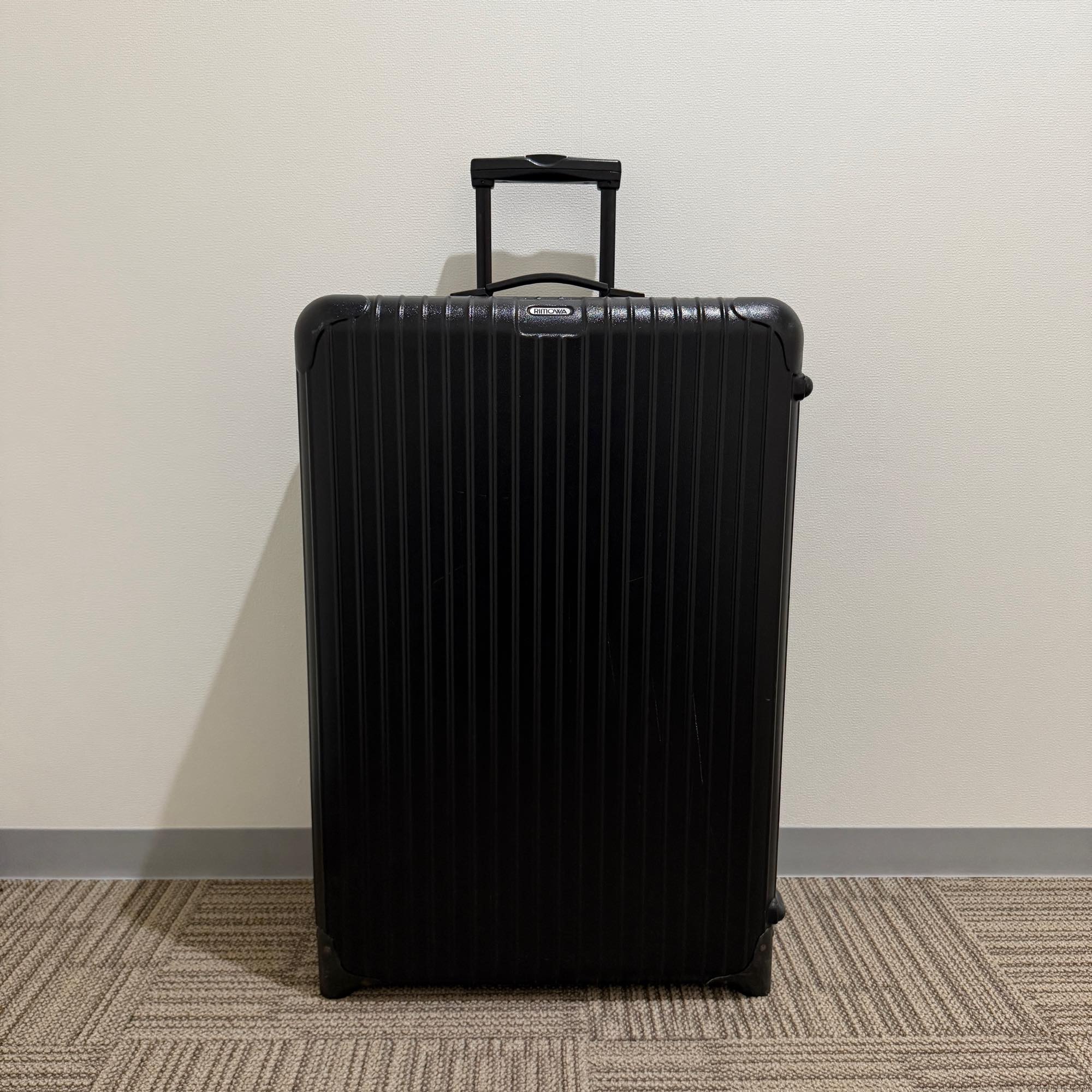 リモワ　サルサ　851.77-4　104リットル　中古商品　2輪