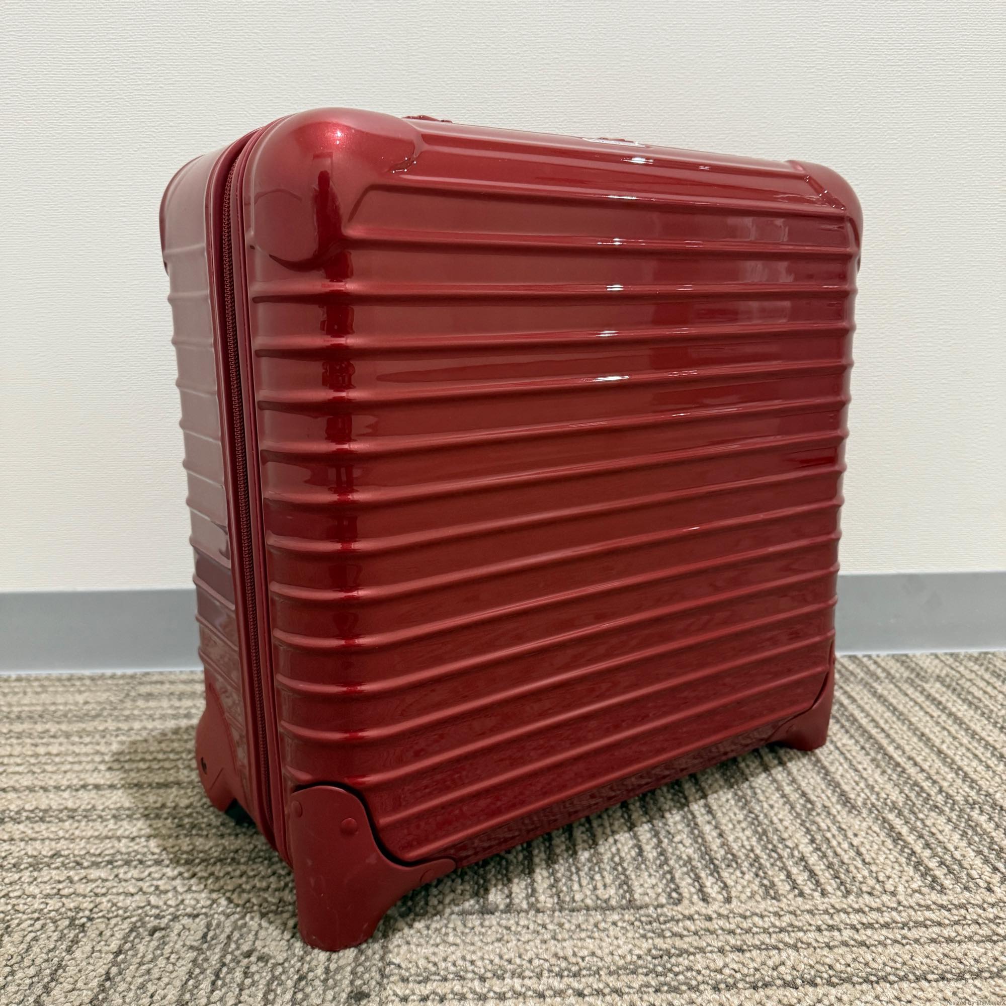リモワ　サルサデラックス　U853.40-4　中古美品　25リットル　2輪