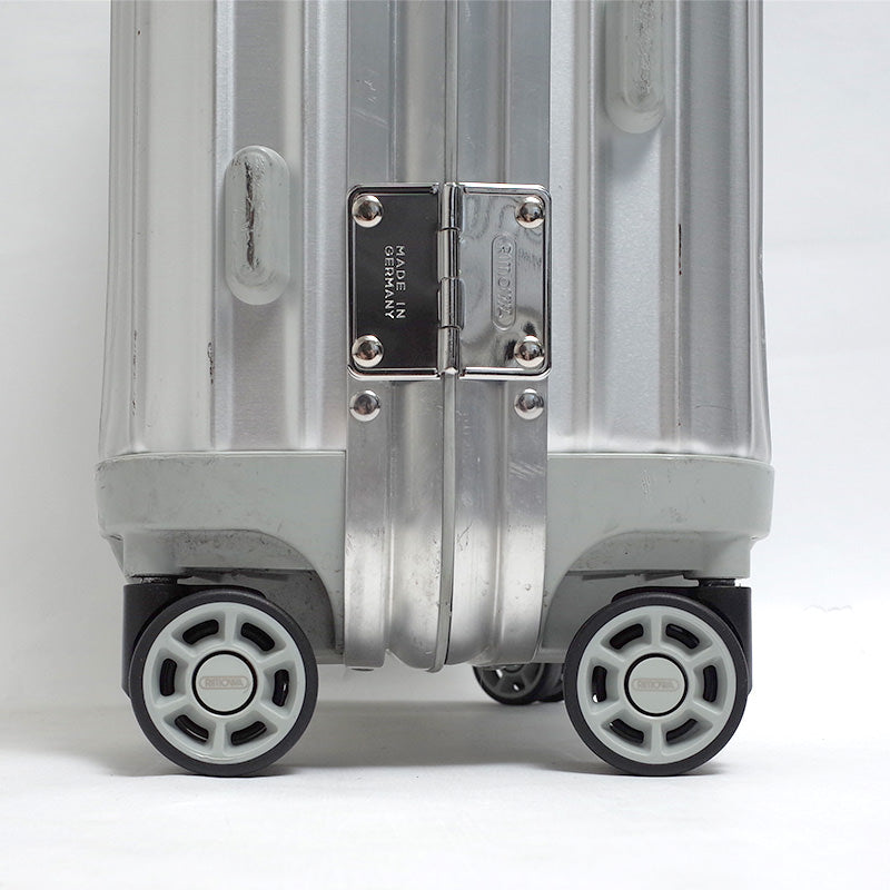 リモワ トパーズ 923.52-4 中古商品 32リットル 4輪 – リモワ(RIMOWA