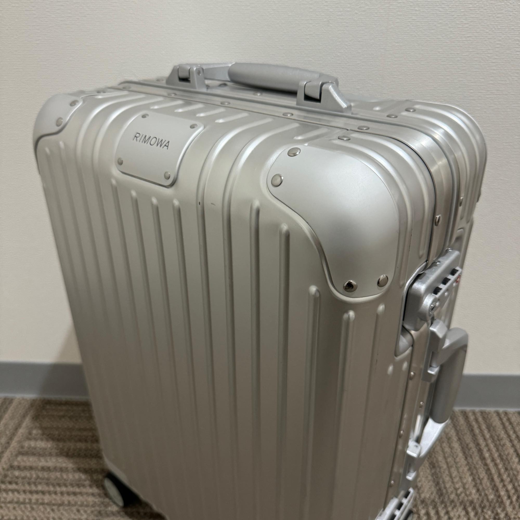 リモワ　オリジナル　925.53.00.4-4　キャビン　アウトレット品　35リットル　4輪