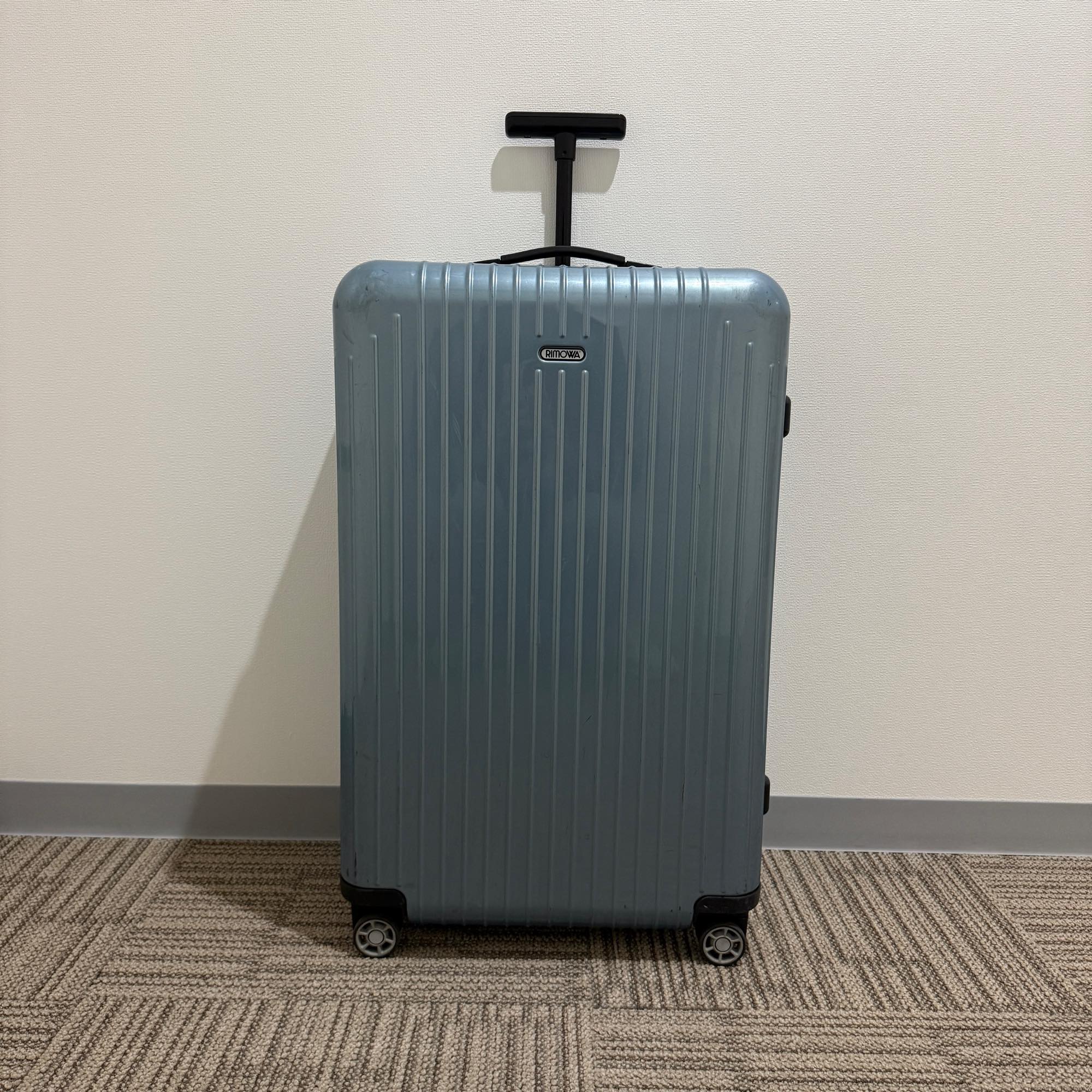 リモワ　サルサ エアー　中古商品　824.70-5　80リットル　4輪
