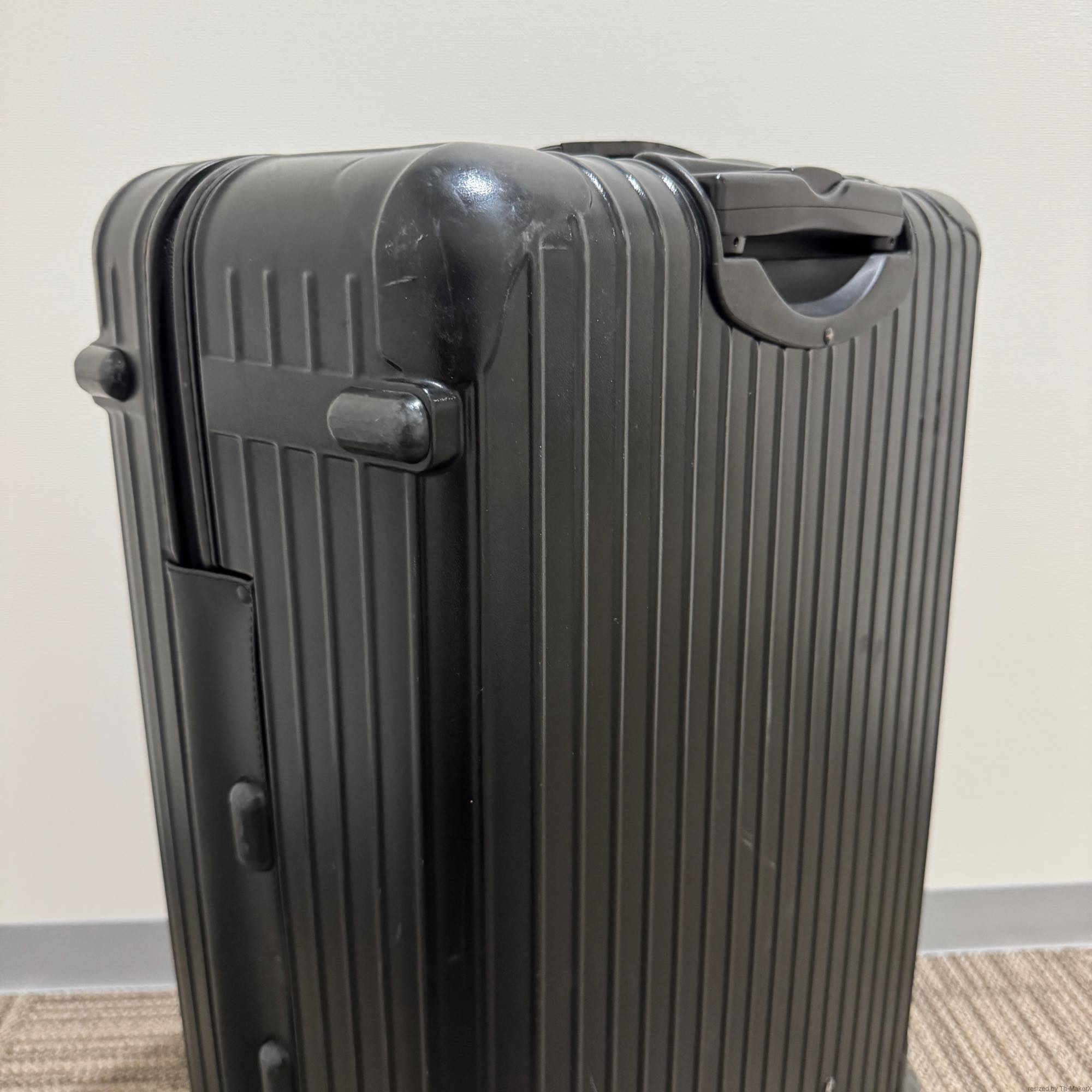 リモワ　サルサ　中古商品　851.70-5　87リットル　2輪