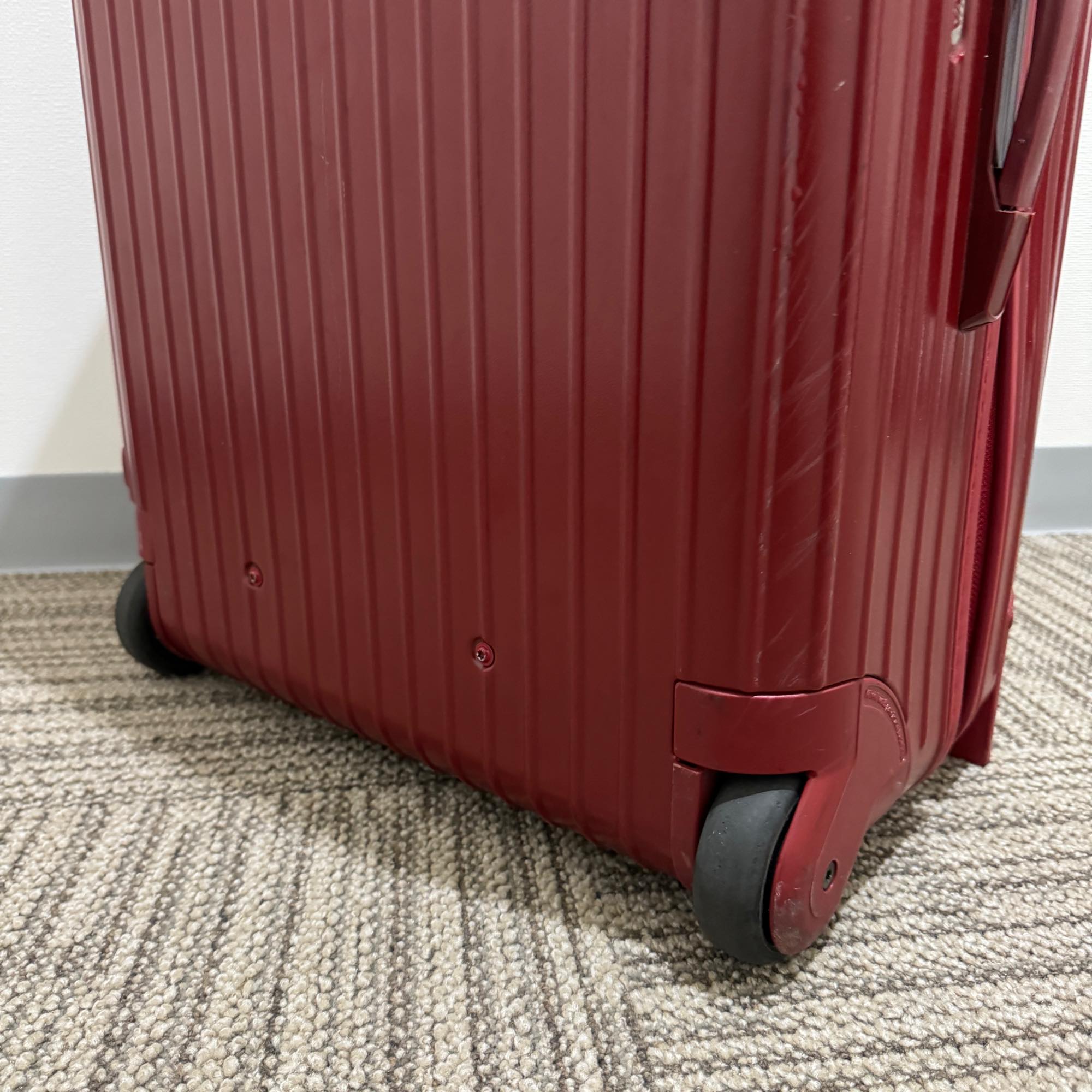 リモワ　サルサ　855.63-5　中古美品　63リットル　2輪