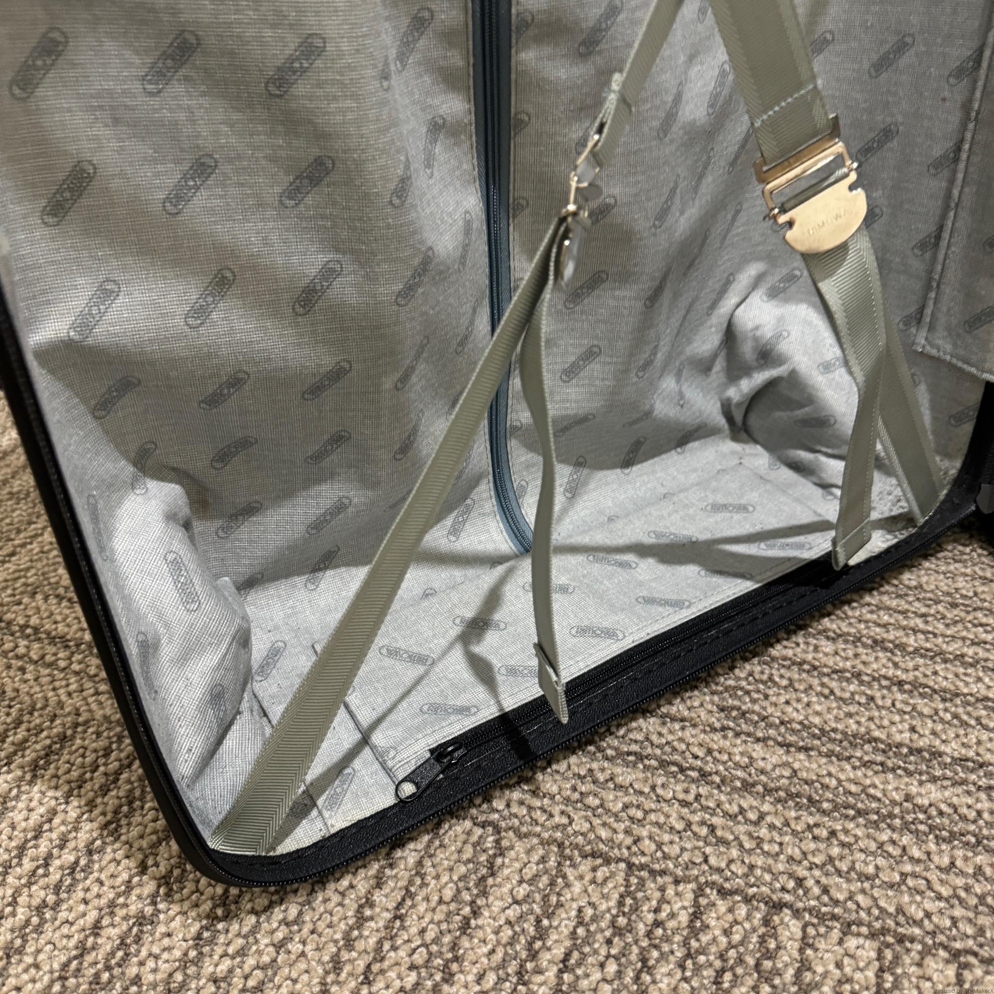 リモワ　サルサ　中古美品　856.63-5　63リットル　2輪
