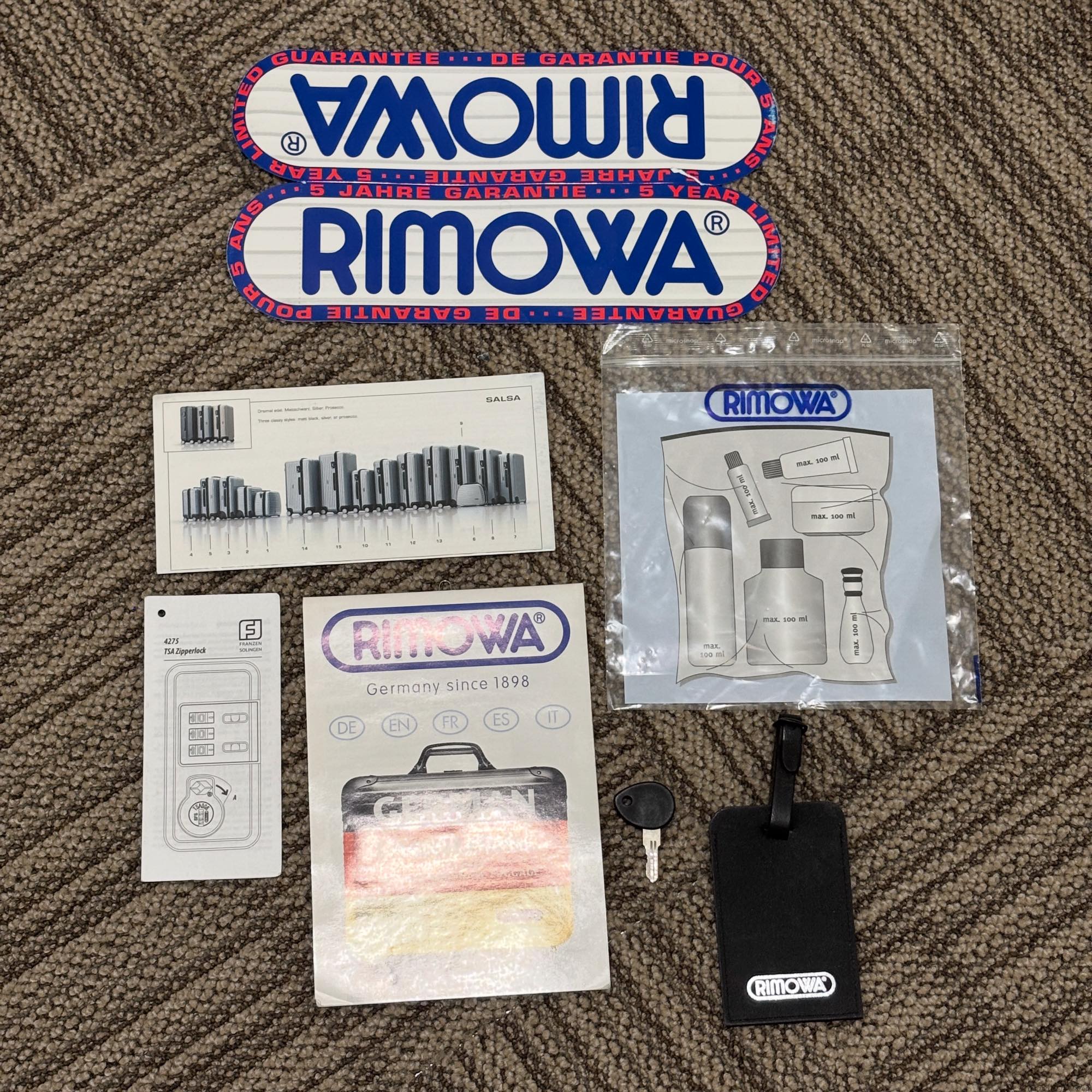 リモワ　エッセンシャル(サルサ)　859.52-5　33リットル　中古商品　2輪