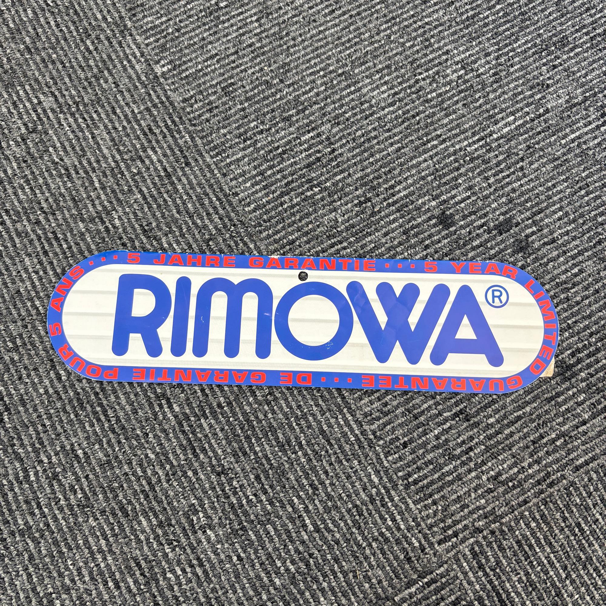 リモワ　サルサ(エッセンシャル)　869.70-5　82リットル　中古商品　4輪
