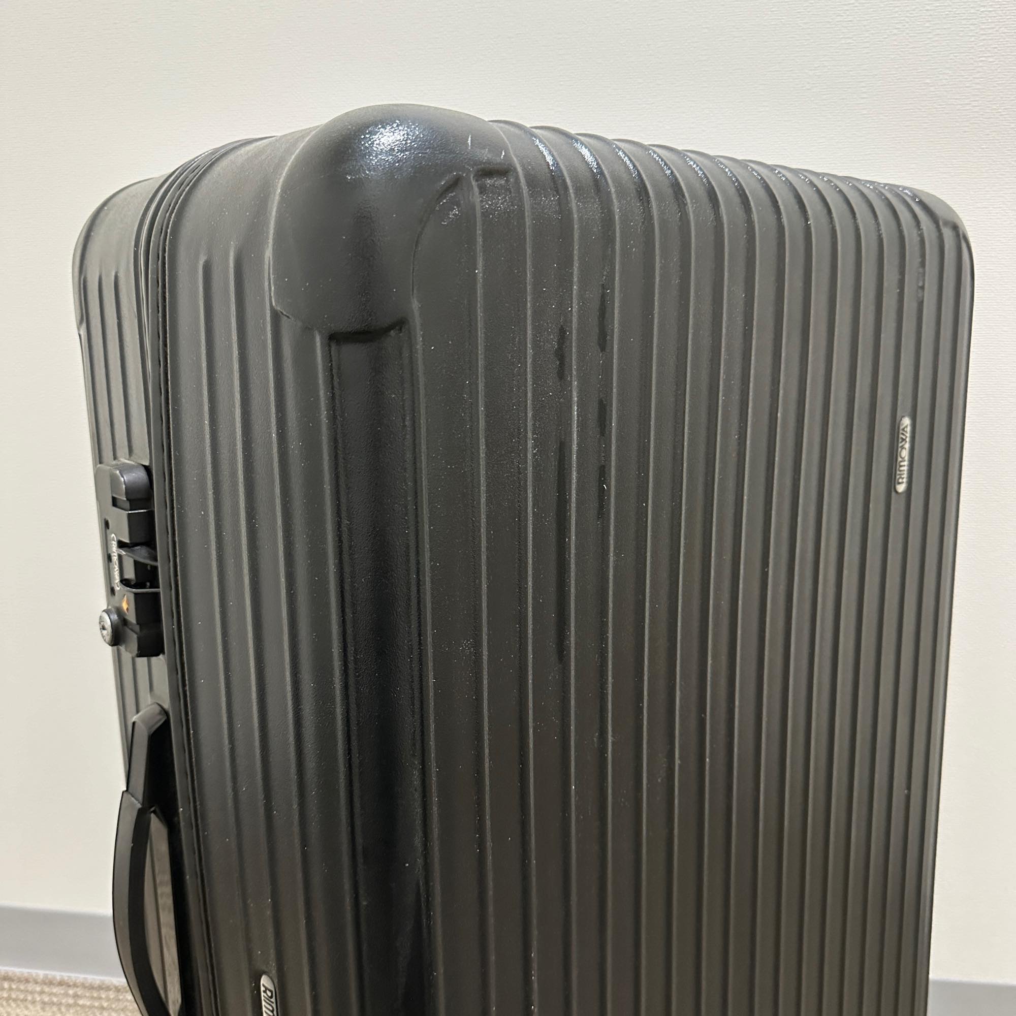 リモワ　サルサ　871.70-5　82リットル　中古商品　4輪