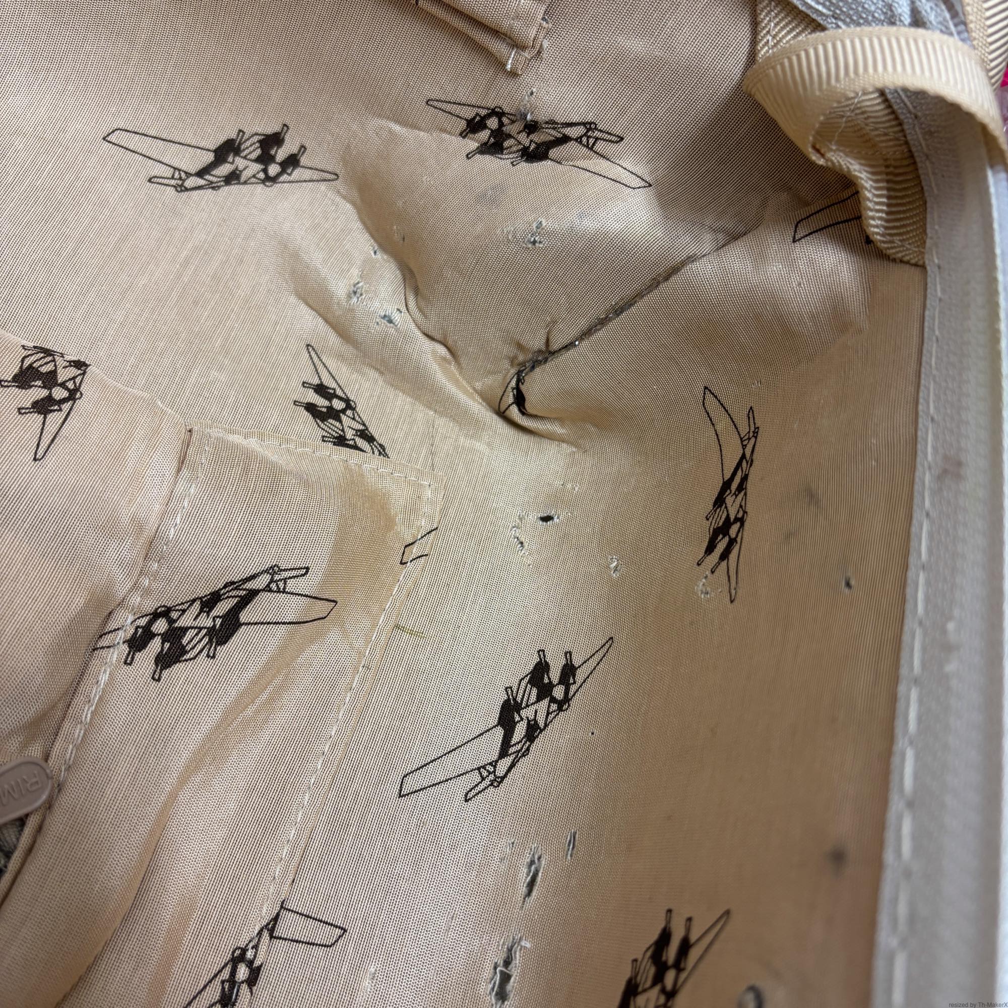 リモワ　ユナイテッドアローズ限定　エッセンシャル(サルサ)　895.46-5　中古美品　32リットル　2輪