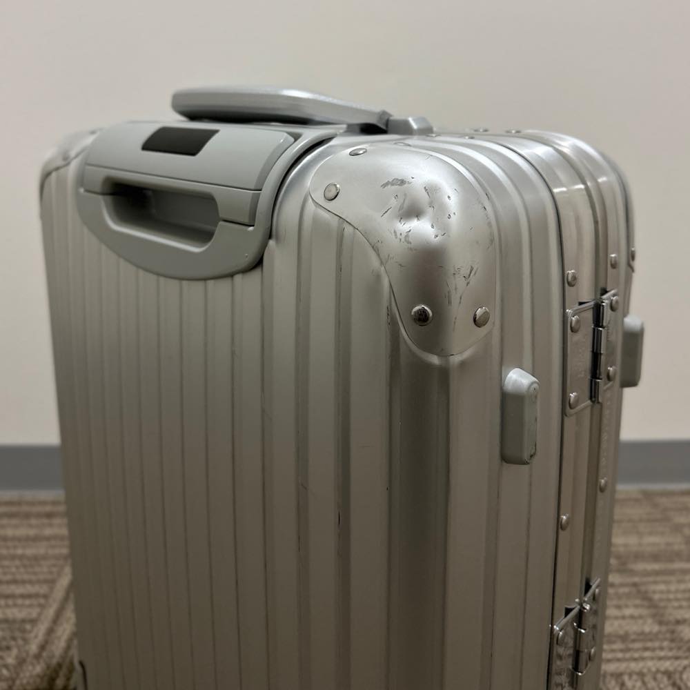リモワ　トパーズ　923.52-5　中古商品　32リットル　2輪
