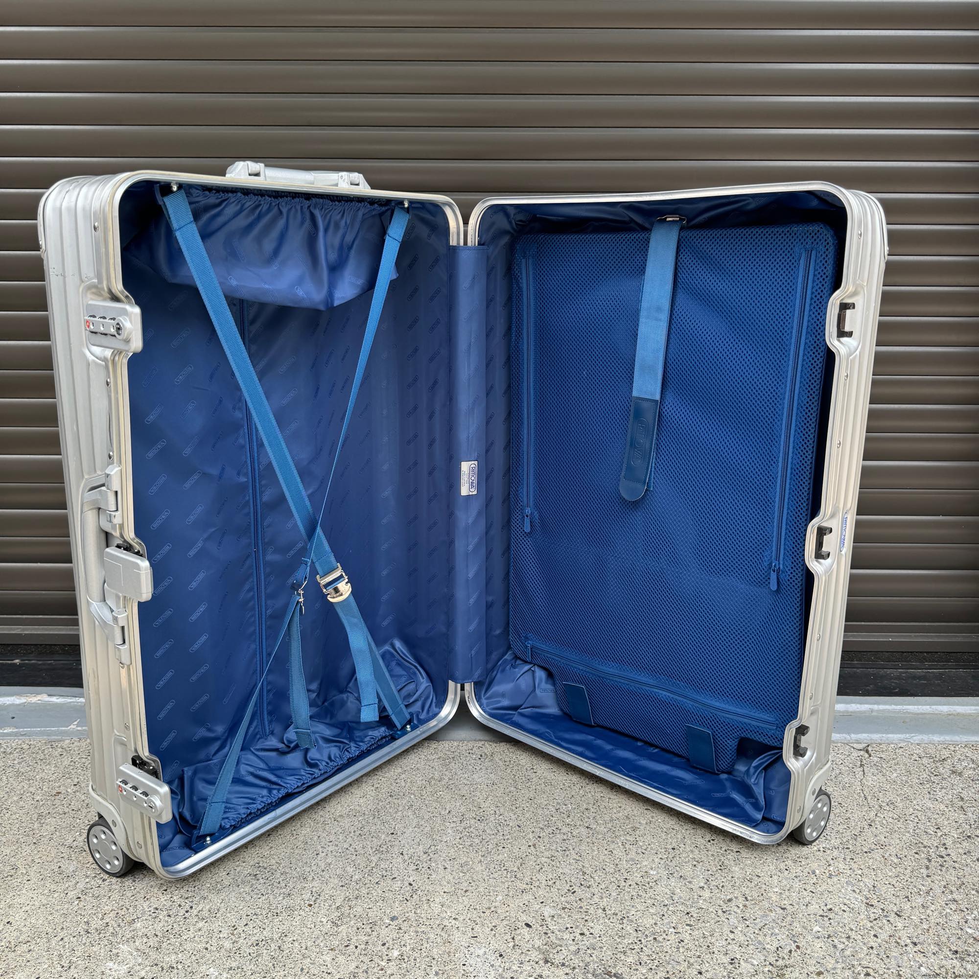 リモワ トパーズ 中古商品 932.70-5 82リットル 4輪 – リモワ(RIMOWA