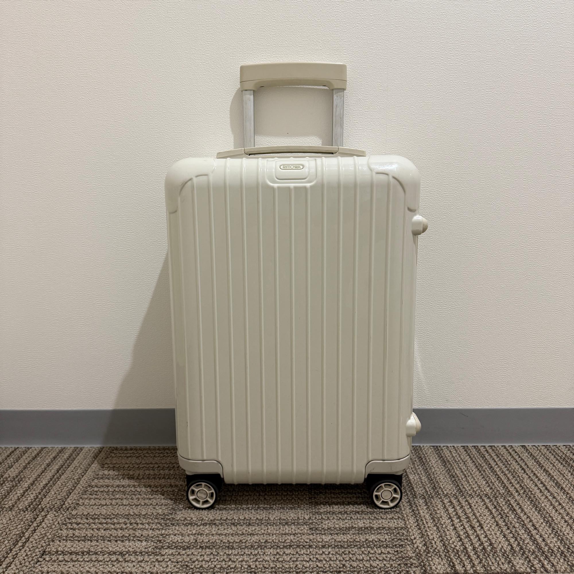 リモワ ユナイテッドアローズ限定 サルサ 810.90.42.7 中古美品 32