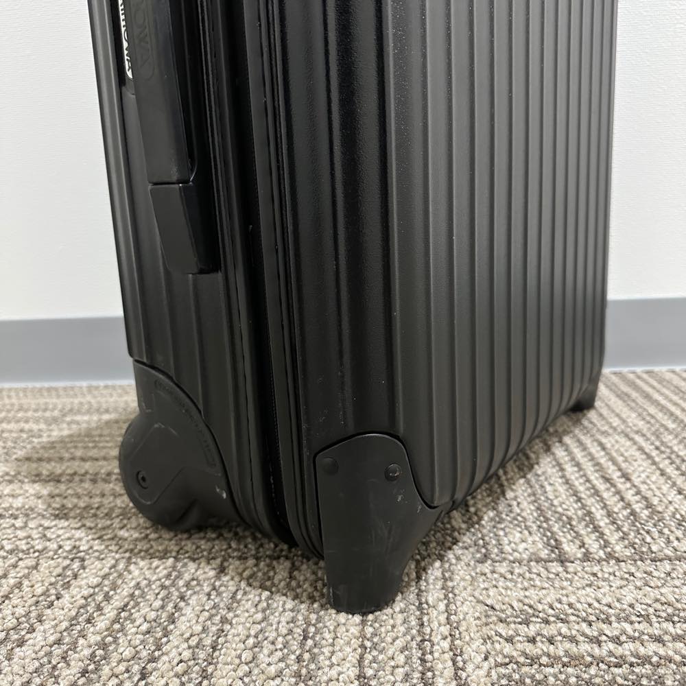 リモワ　サルサ　851.52-6　32リットル　中古商品　2輪