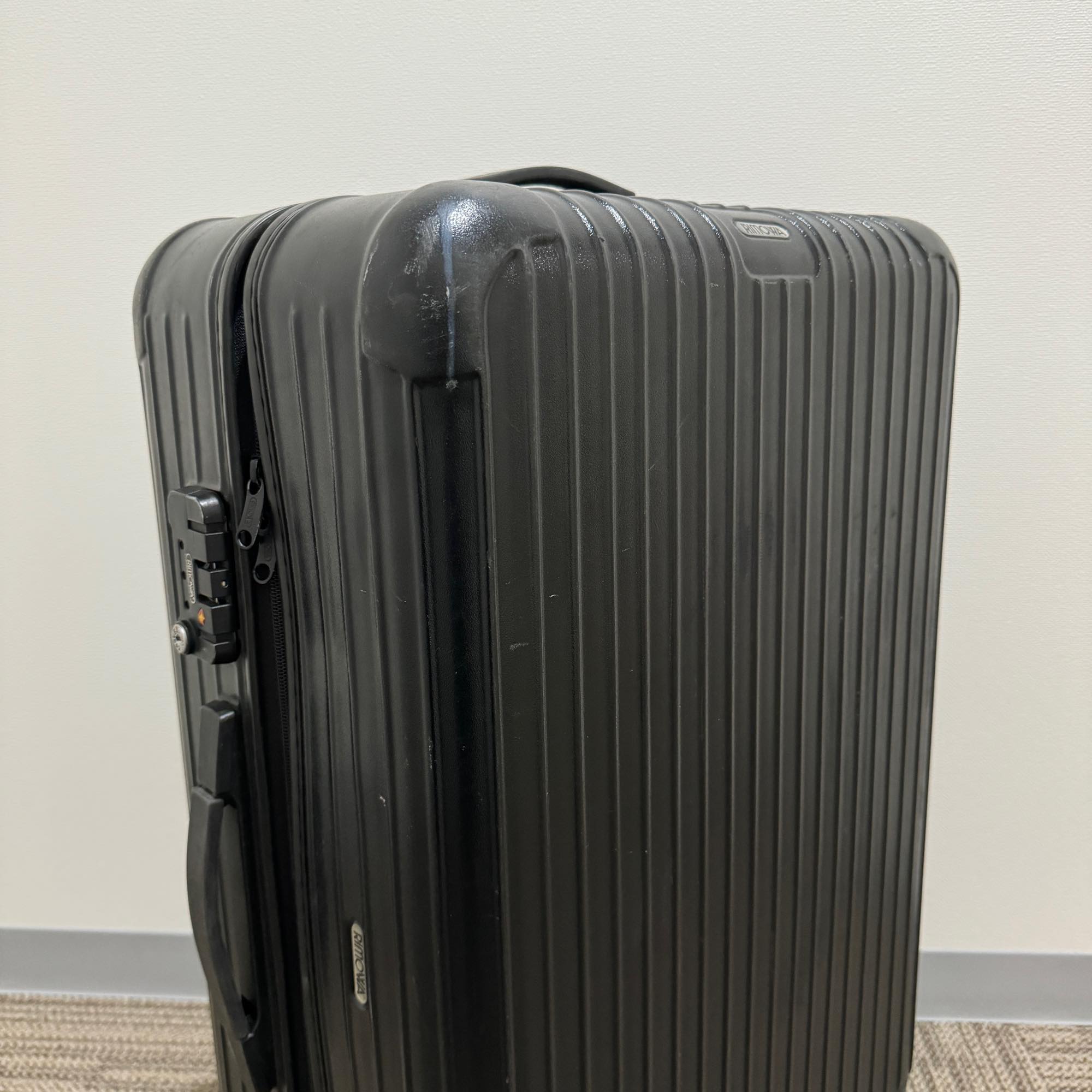 リモワ　サルサ　871.70-6　82リットル　中古商品　4輪