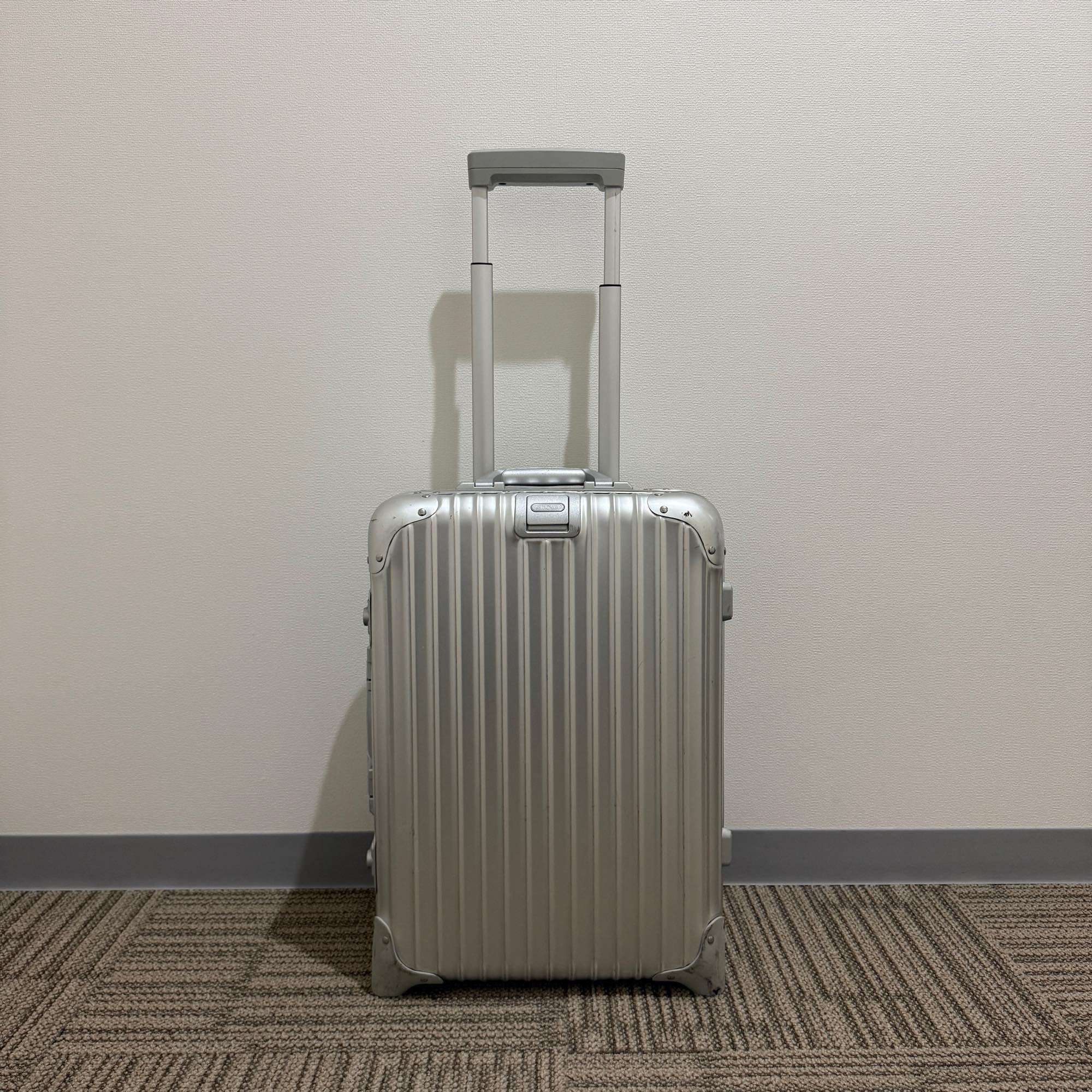 リモワ　トパーズ　920.52-6　中古美品　32リットル　2輪