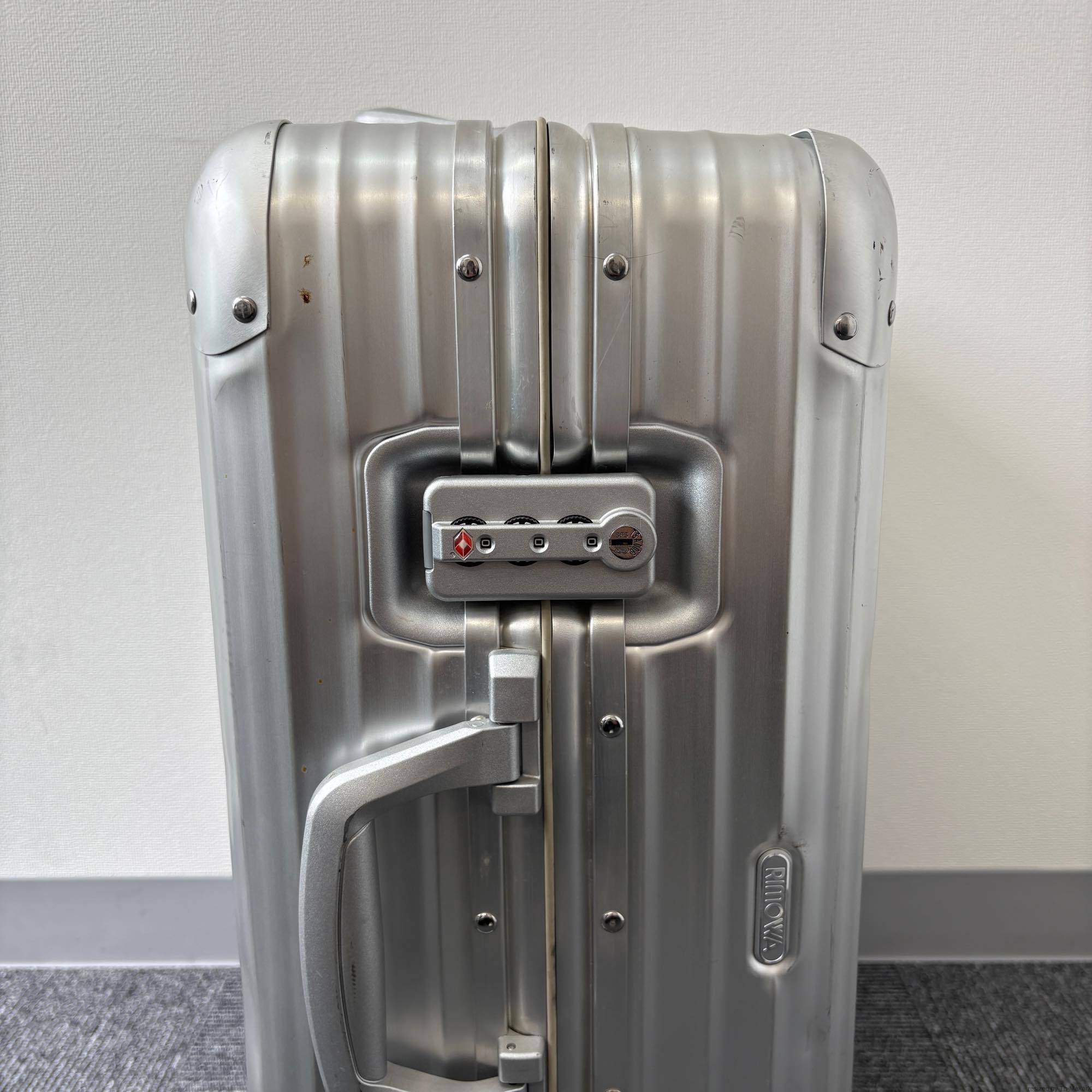 リモワ　トパーズ(オリジナル）　932.56-6　中古美品　45リットル　4輪