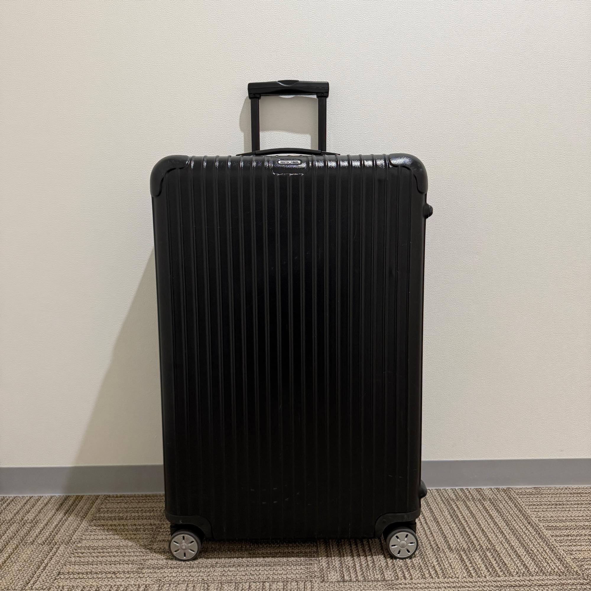リモワ　サルサ　871.77-7　107リットル　中古商品　4輪