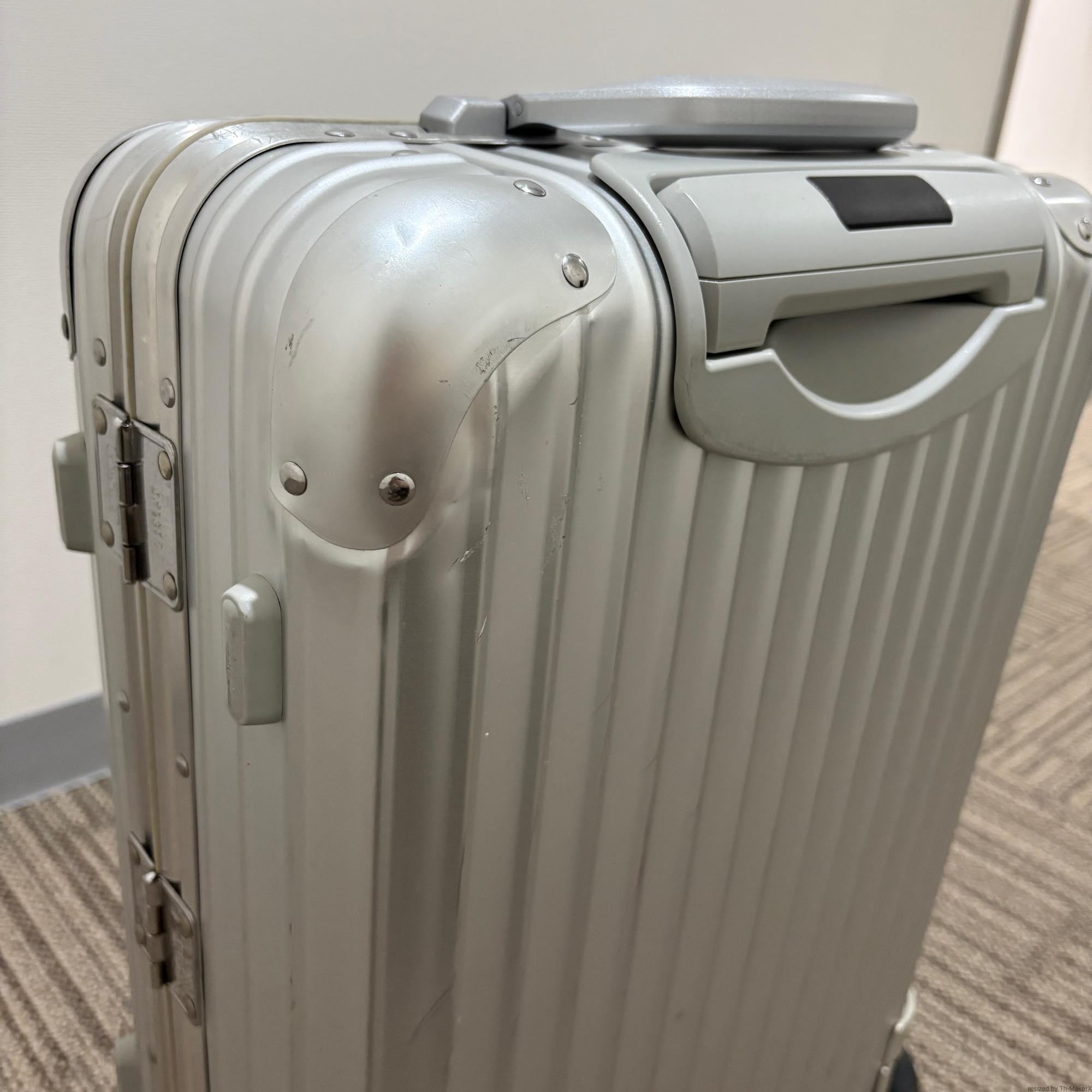リモワ　トパーズ　920.52-7　中古美品　32リットル　2輪