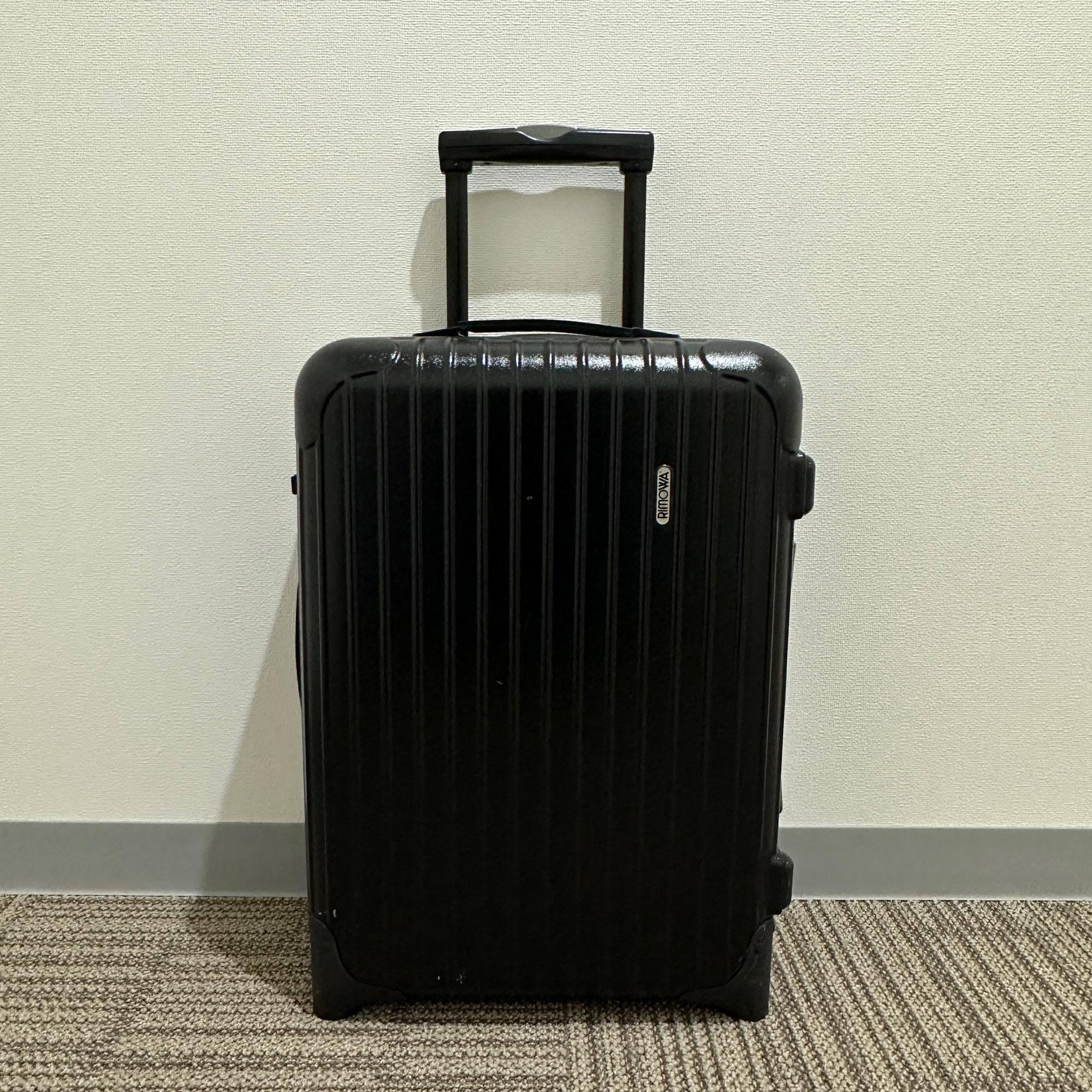 リモワ　サルサ　851.52-8　32リットル　中古商品　2輪