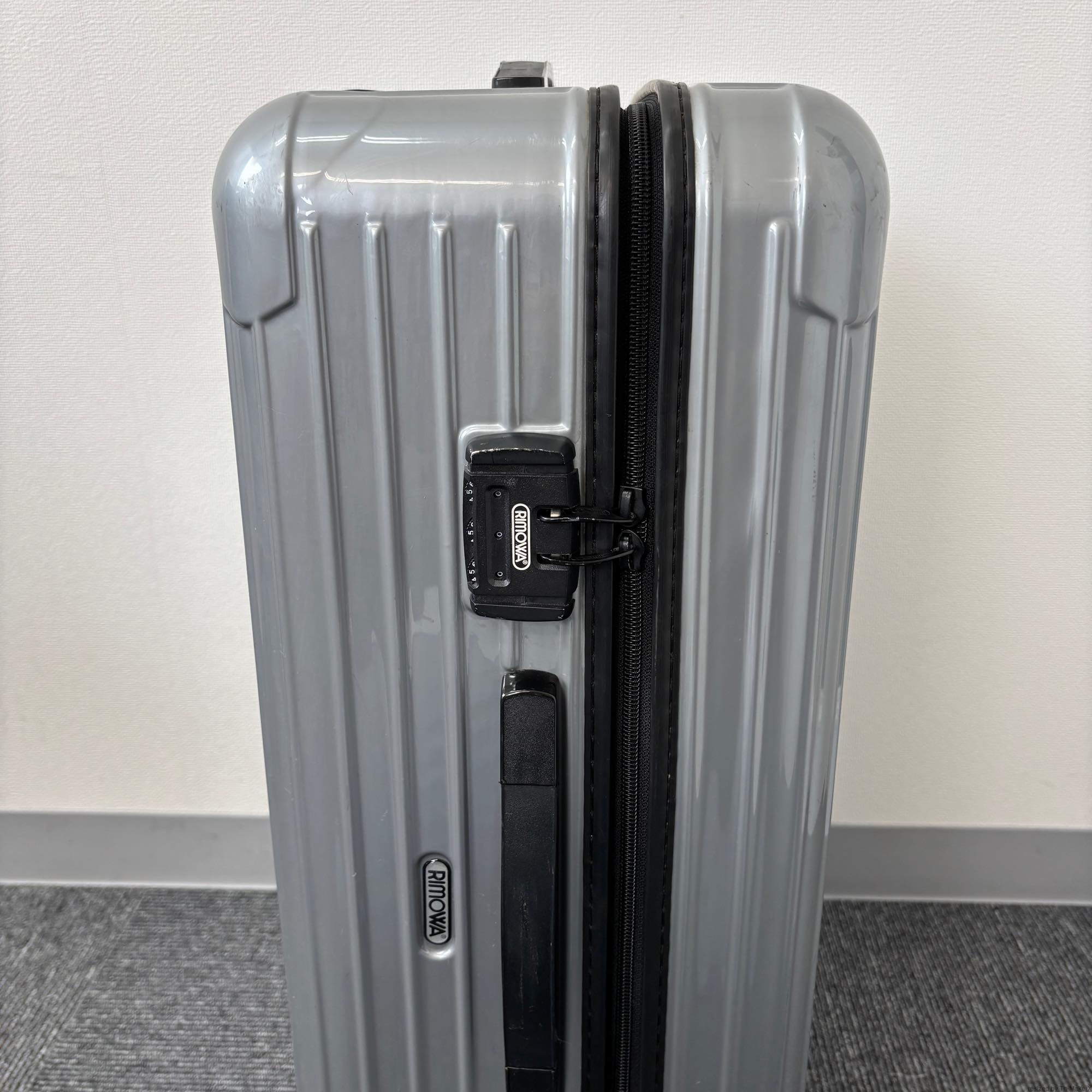 2輪 スーツケース – リモワ(RIMOWA)専門通販サイト スーツケースマニア