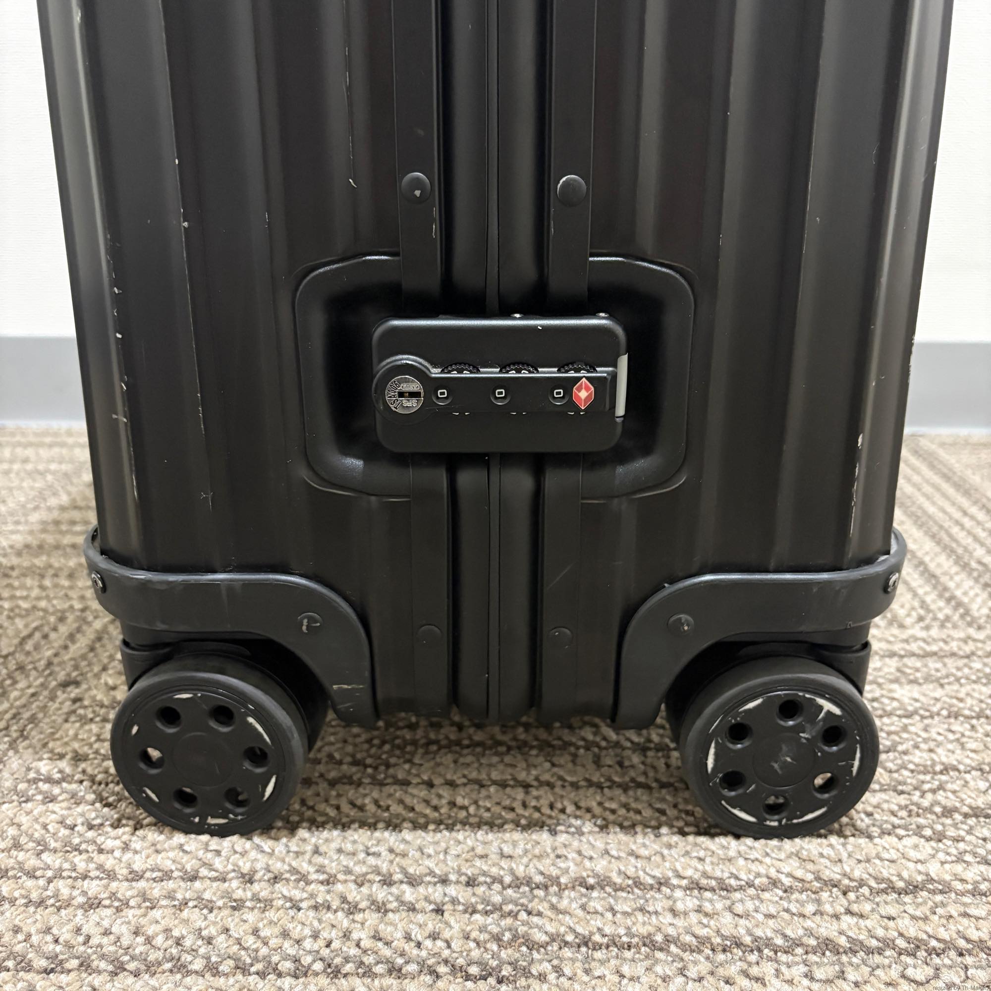 ルフトハンザ リモワ アルミニウムステルス 中古商品 1740881 85