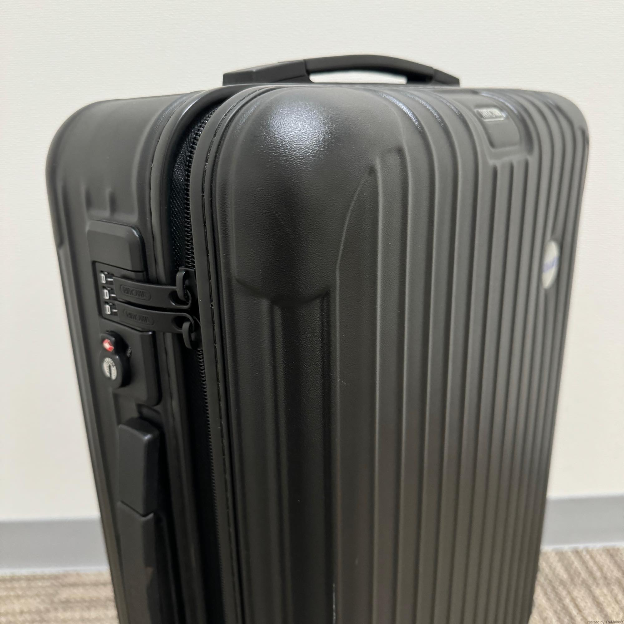 リモワ　ANAコラボ限定サルサ　810.90.03.1　中古備品　32リットル　2輪
