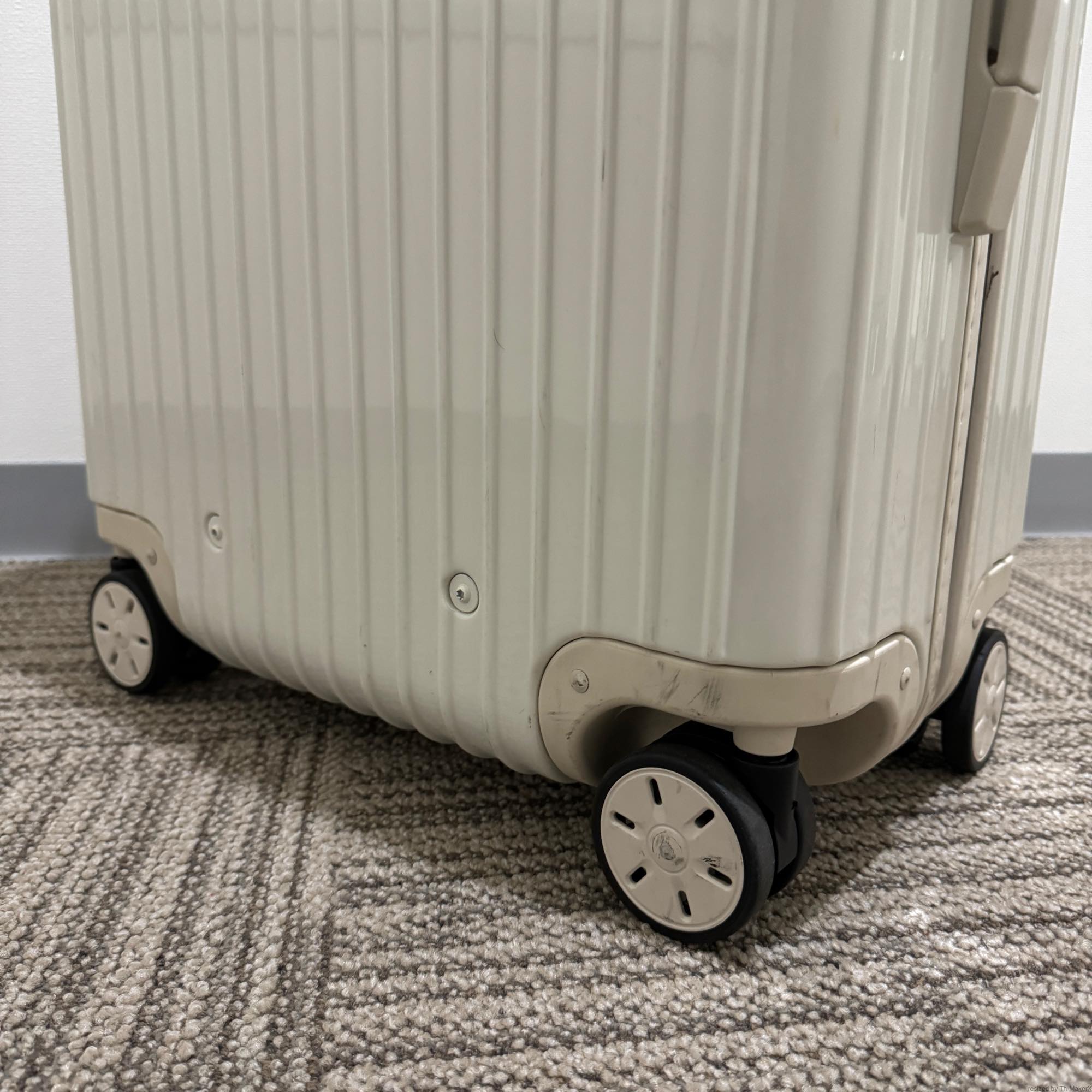 リモワ ユナイテッドアローズ限定 サルサ 810.90.24.7 中古美品 58